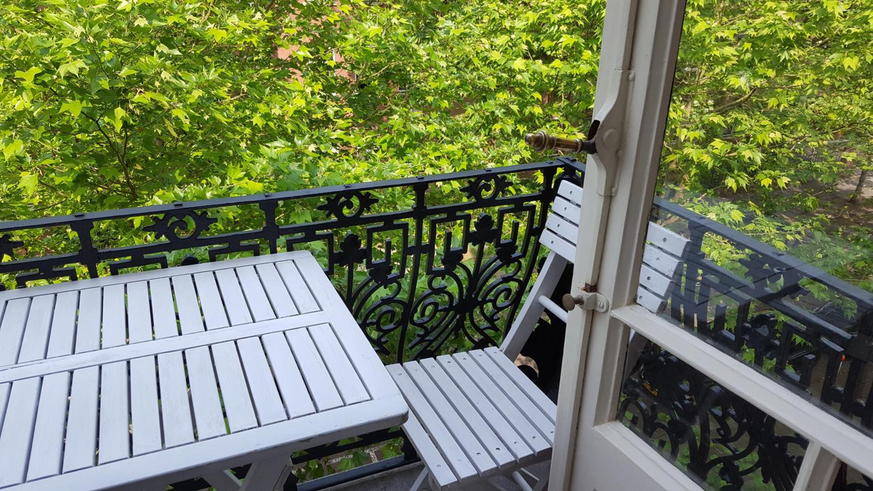 Twin Room with Balcony photo 3