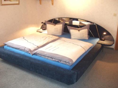 Standard Double Room photo 3