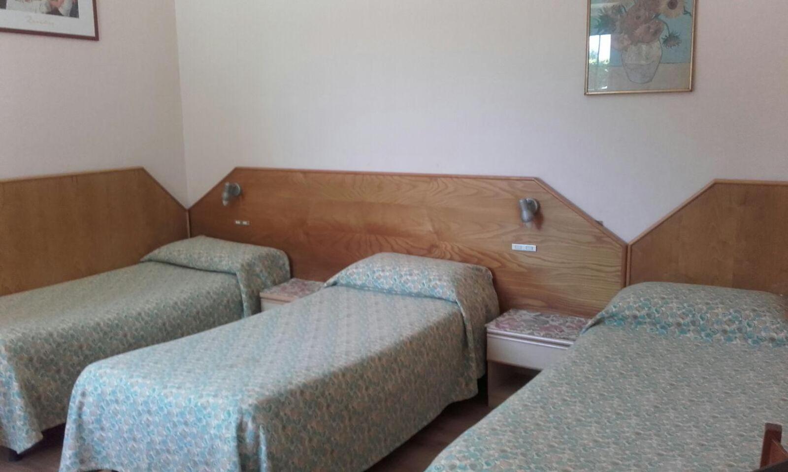 Triple Room - Photo 2