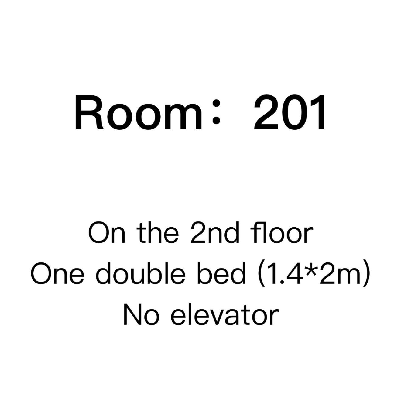 Apartment with Balcony photo 1