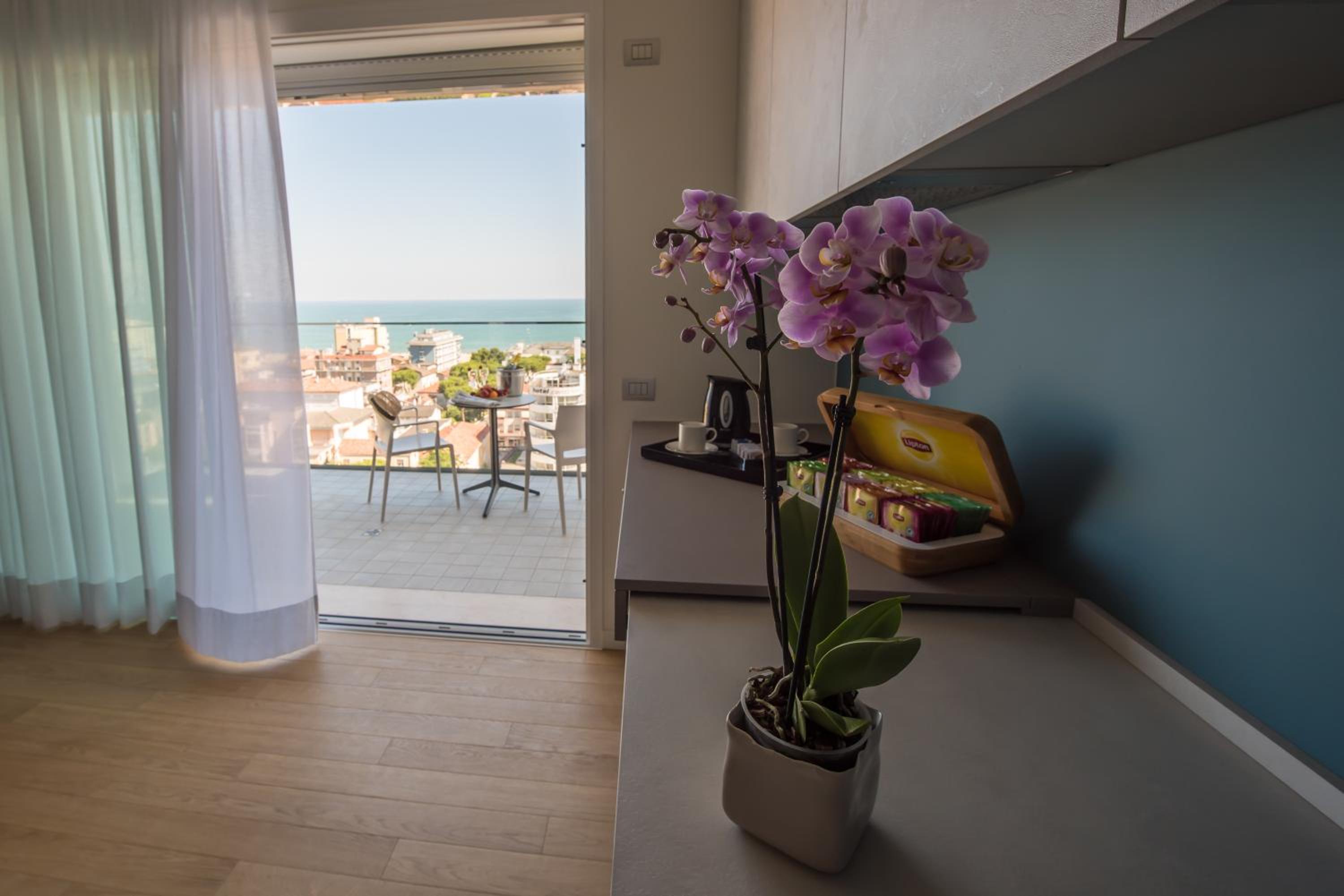 One-Bedroom Suite