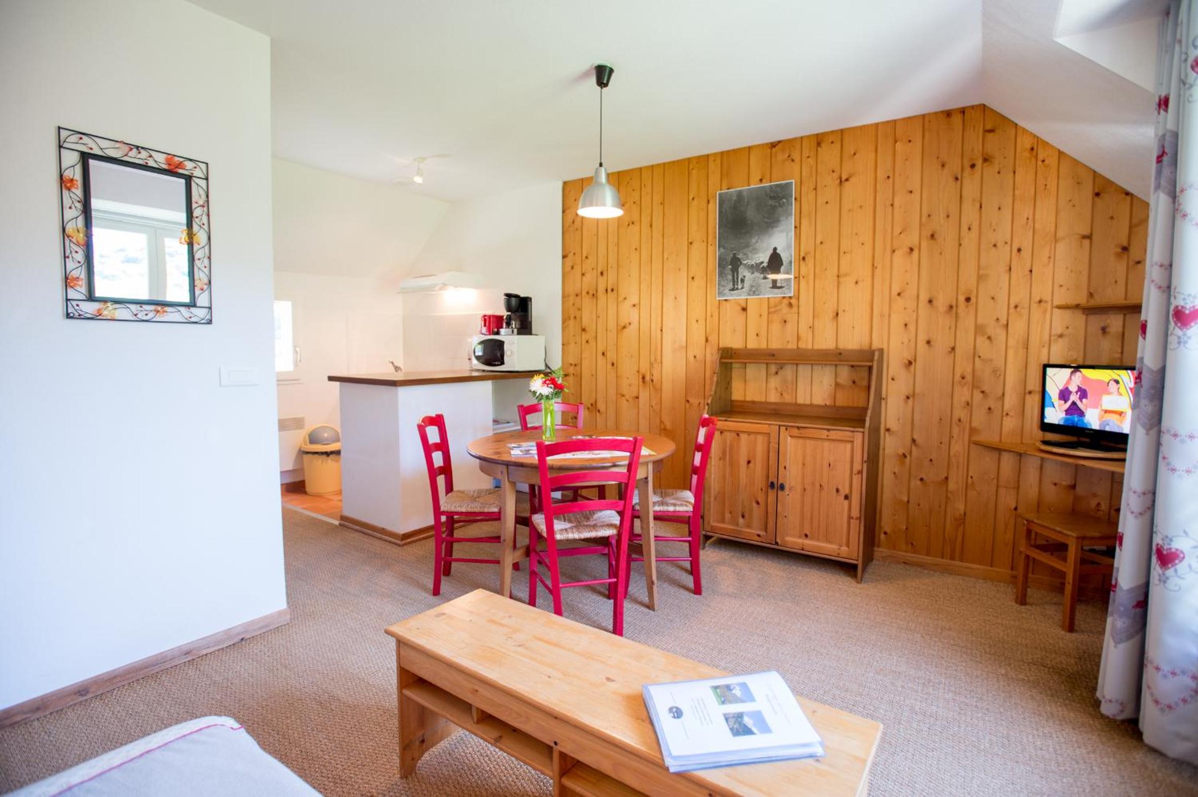 One-Bedroom Family Apartment