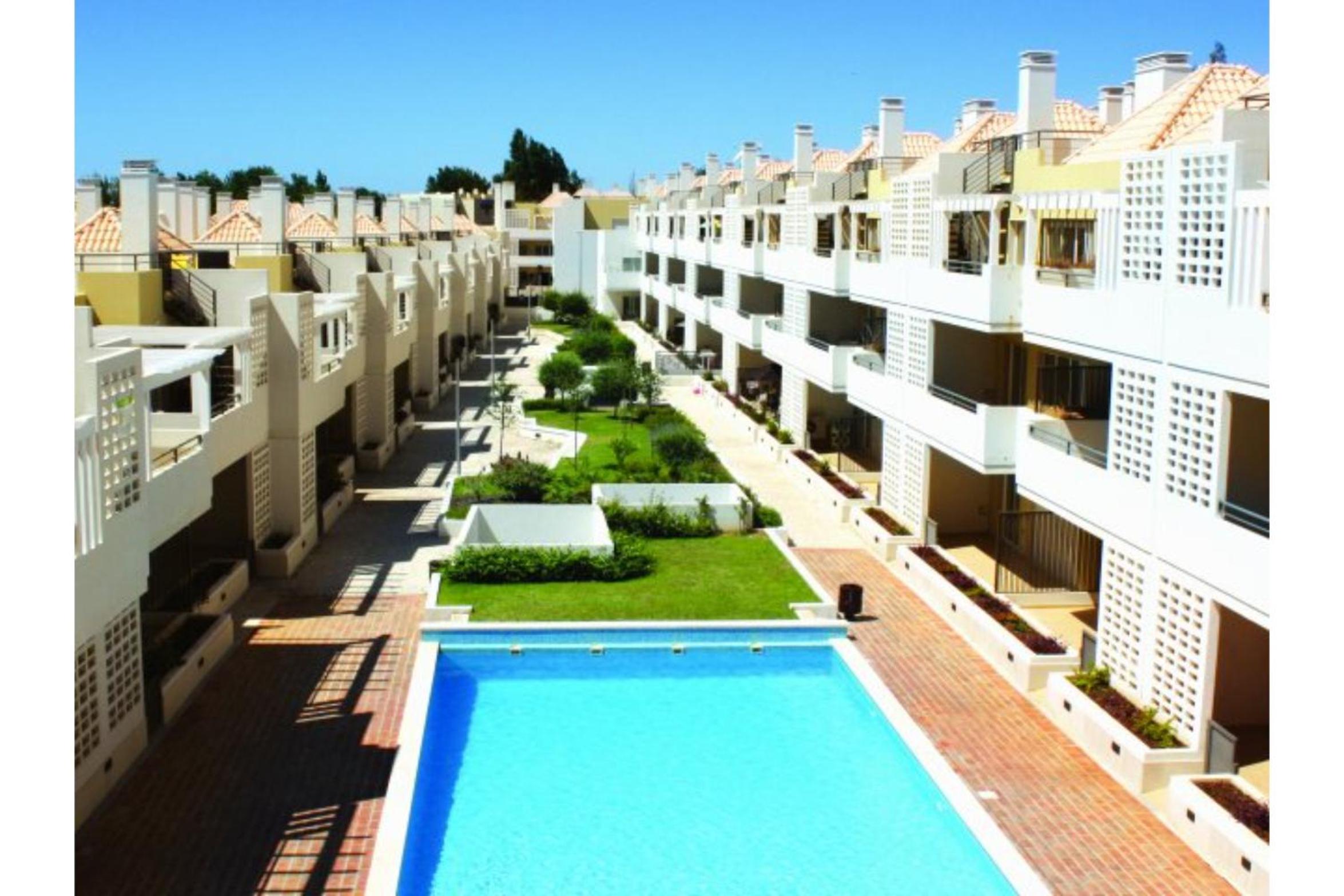 Two-Bedroom Apartment with Terrace photo 2