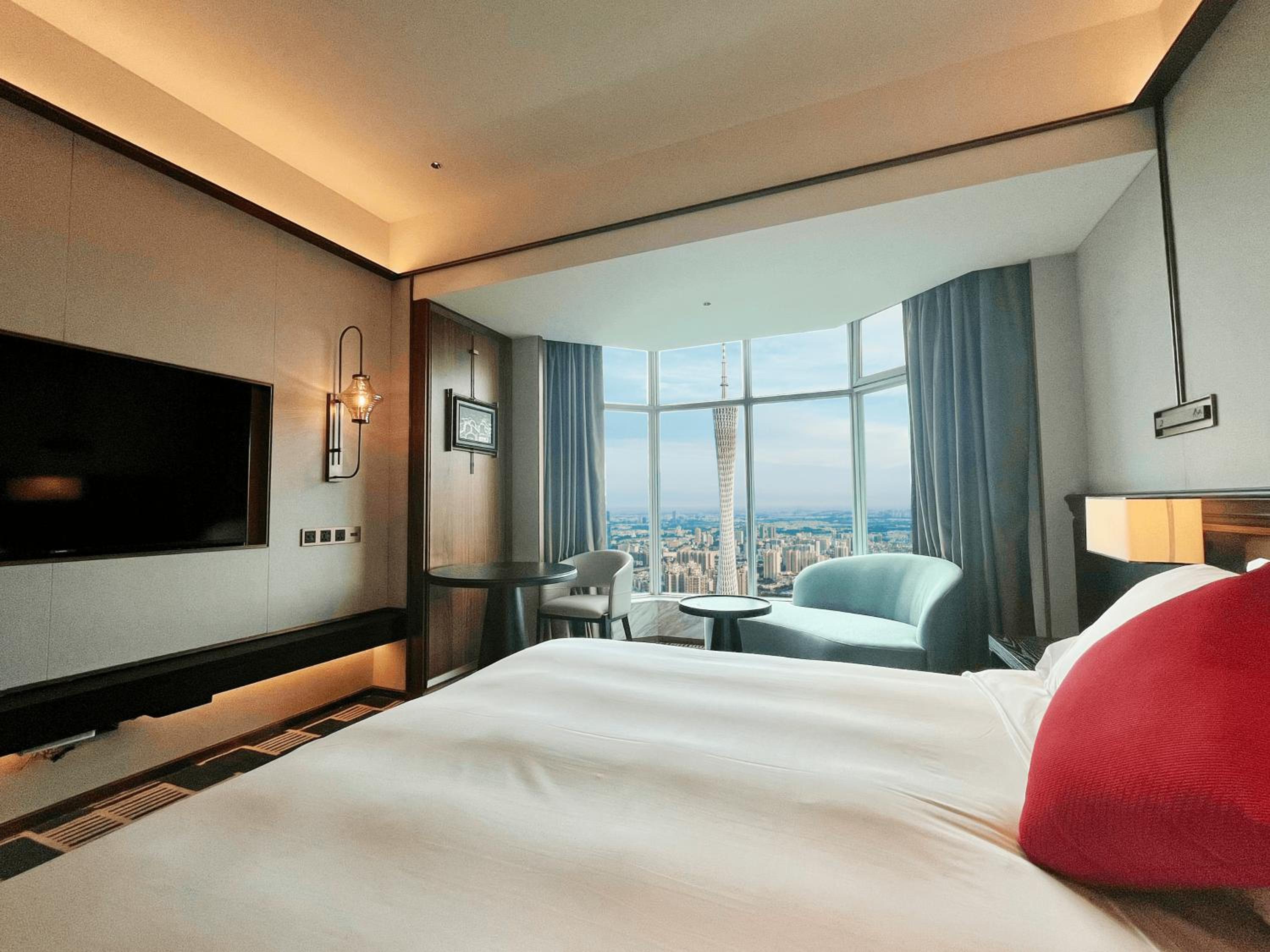Shengya Canton Tower View Room