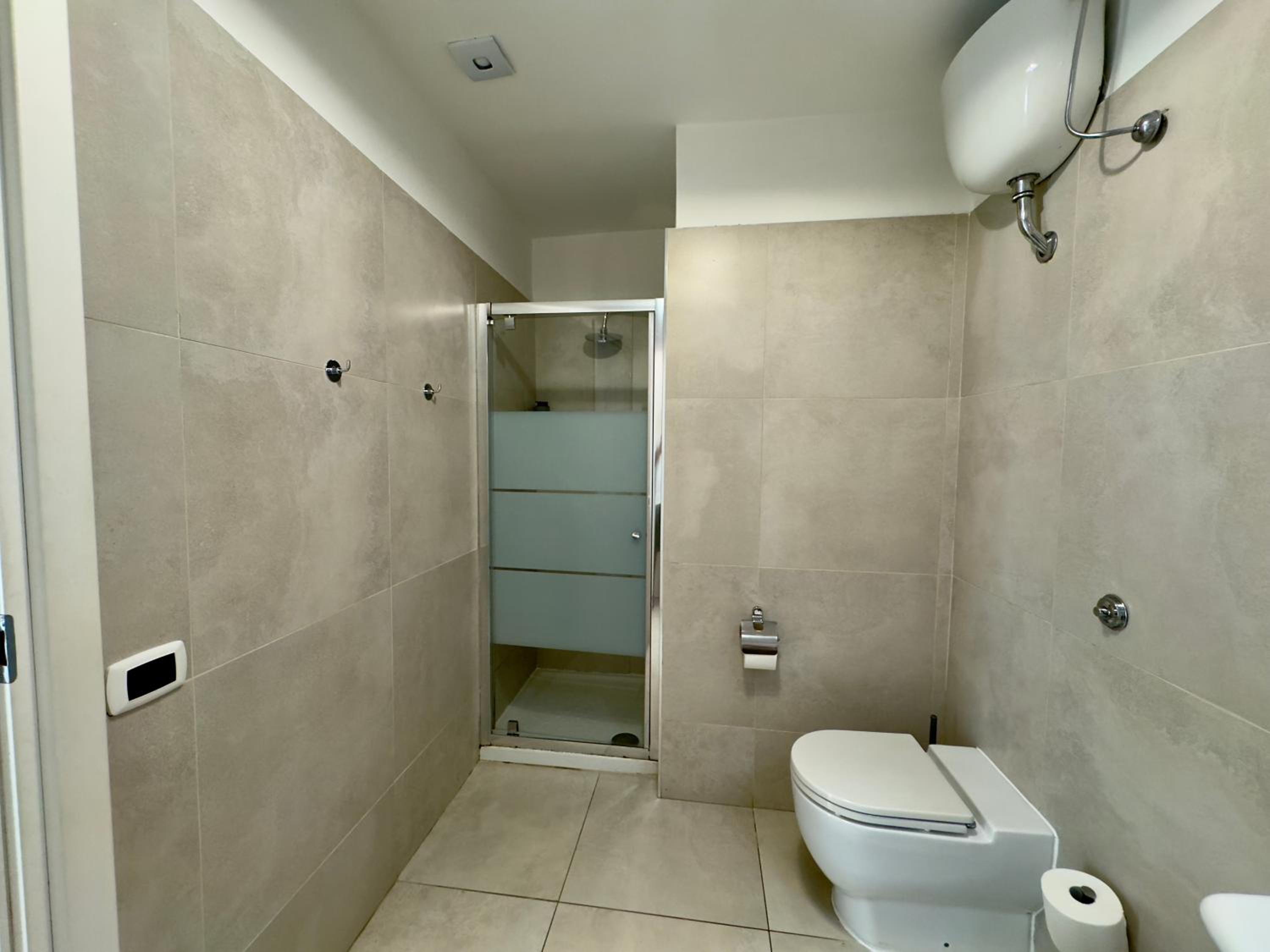 Quadruple Room with Private Bathroom photo 2