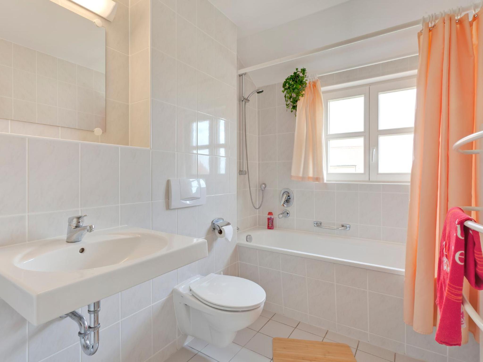 Two-Bedroom Apartment with Terrace photo 2