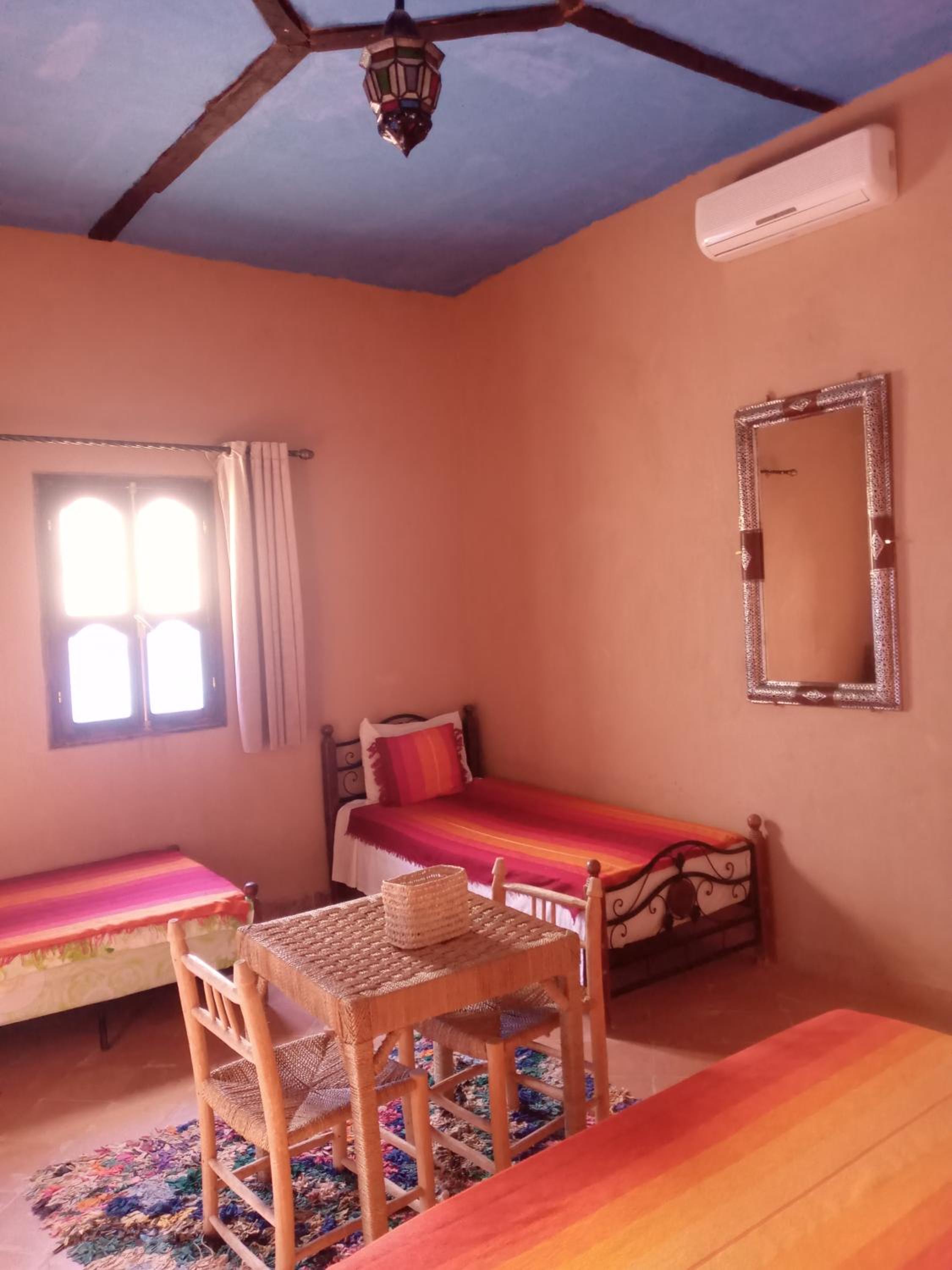 Quadruple Room with Private Bathroom photo 1