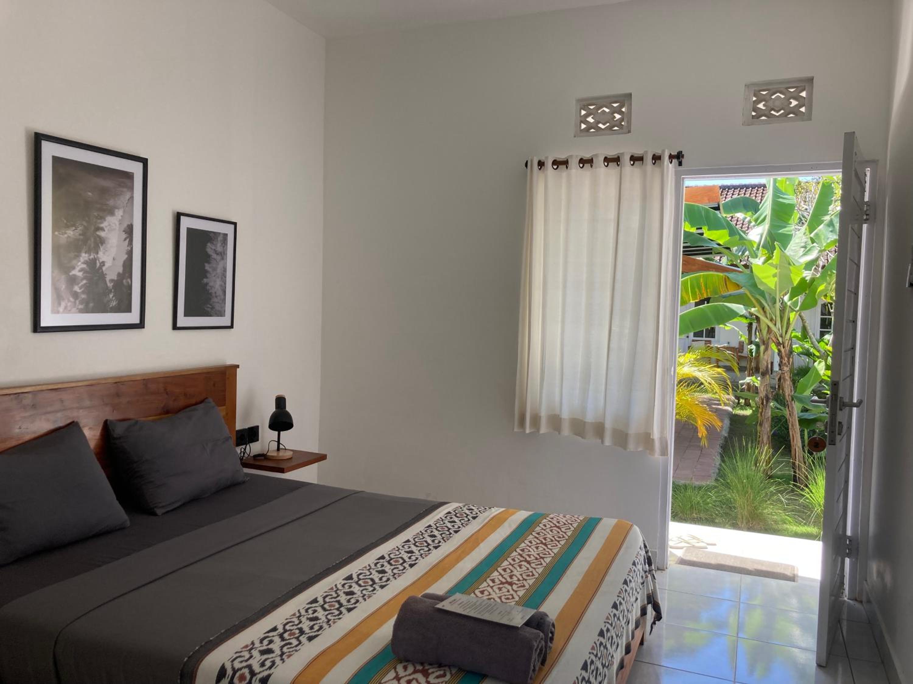 Economy Double Room photo 2