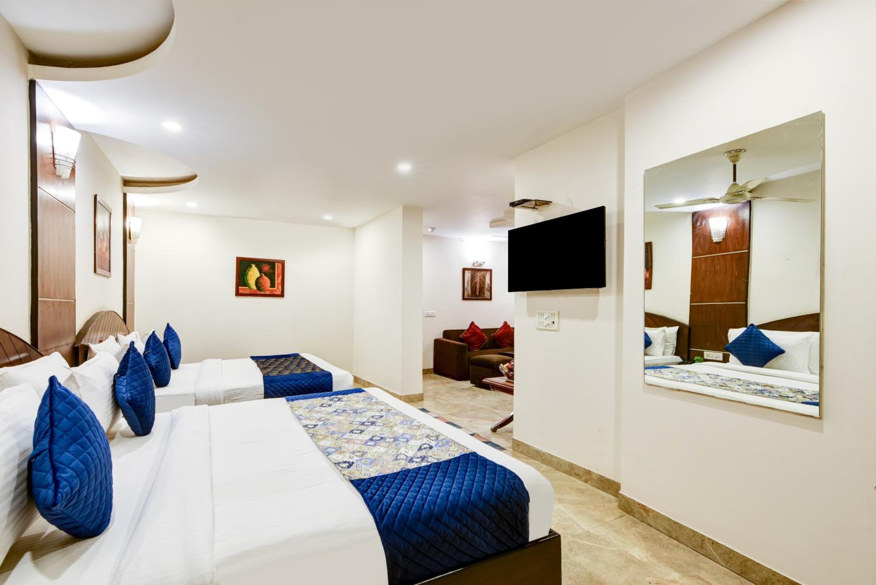 Premium Quadruple Room