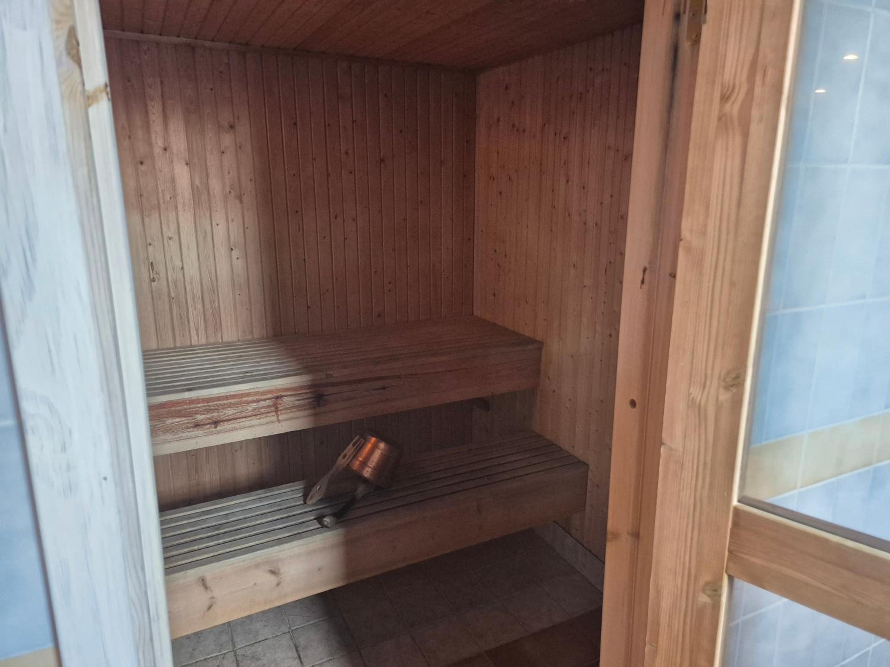 Double Room with Shared Toilet photo 3