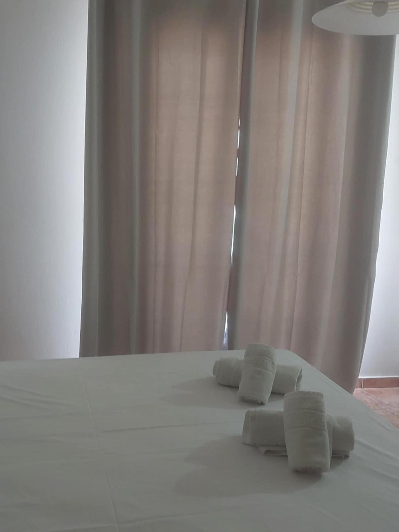 Budget Double Room photo 3
