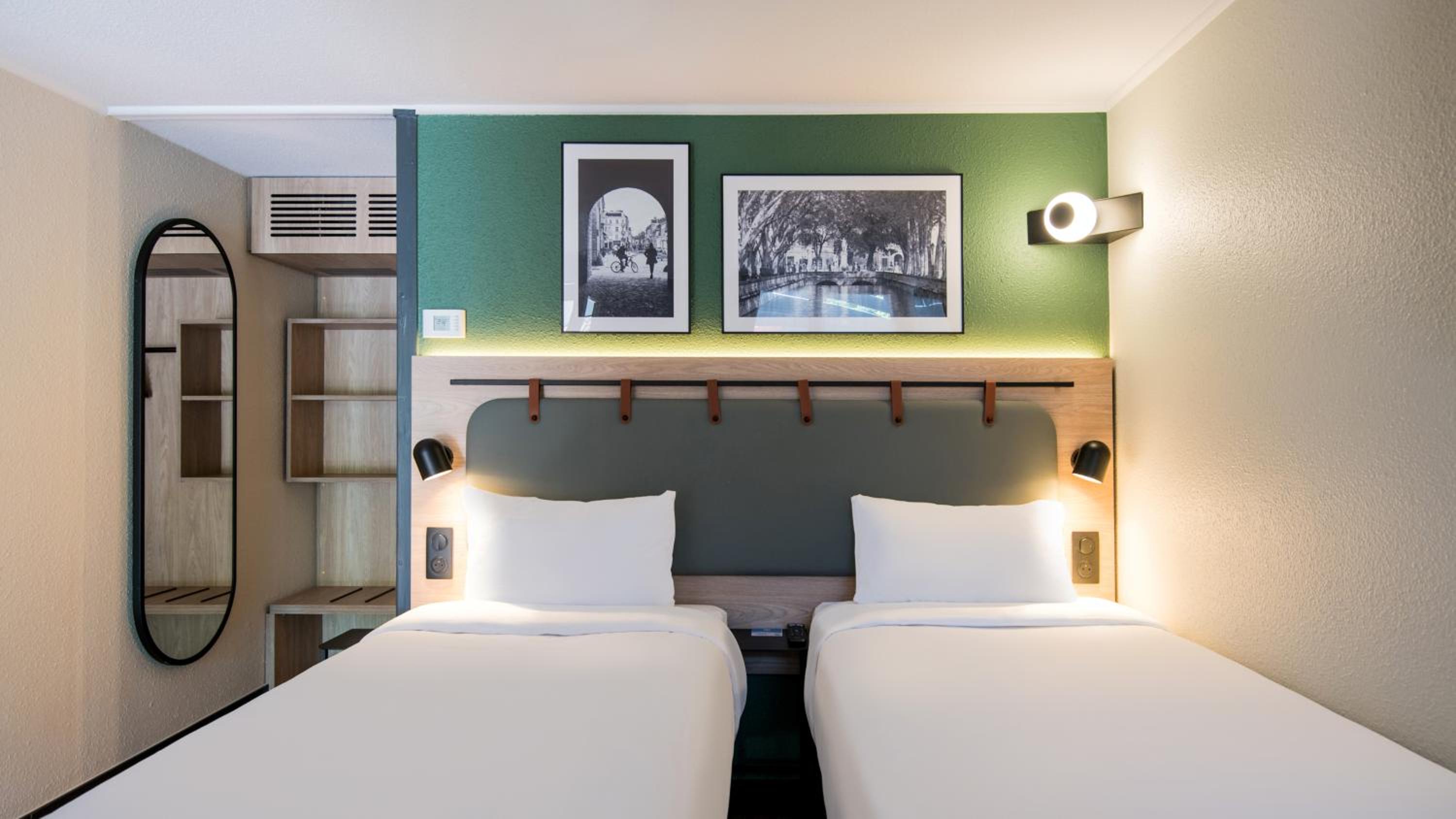 Standard Room - 2 Single Beds - Photo 5