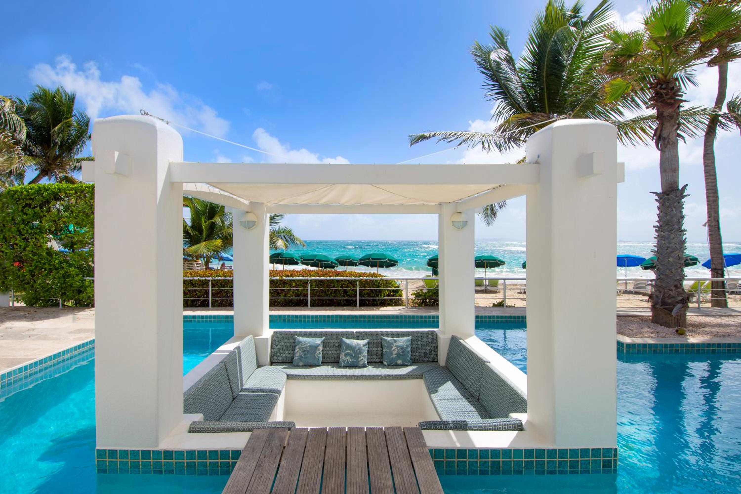 Two-Bedroom Beach Front Villa photo 2