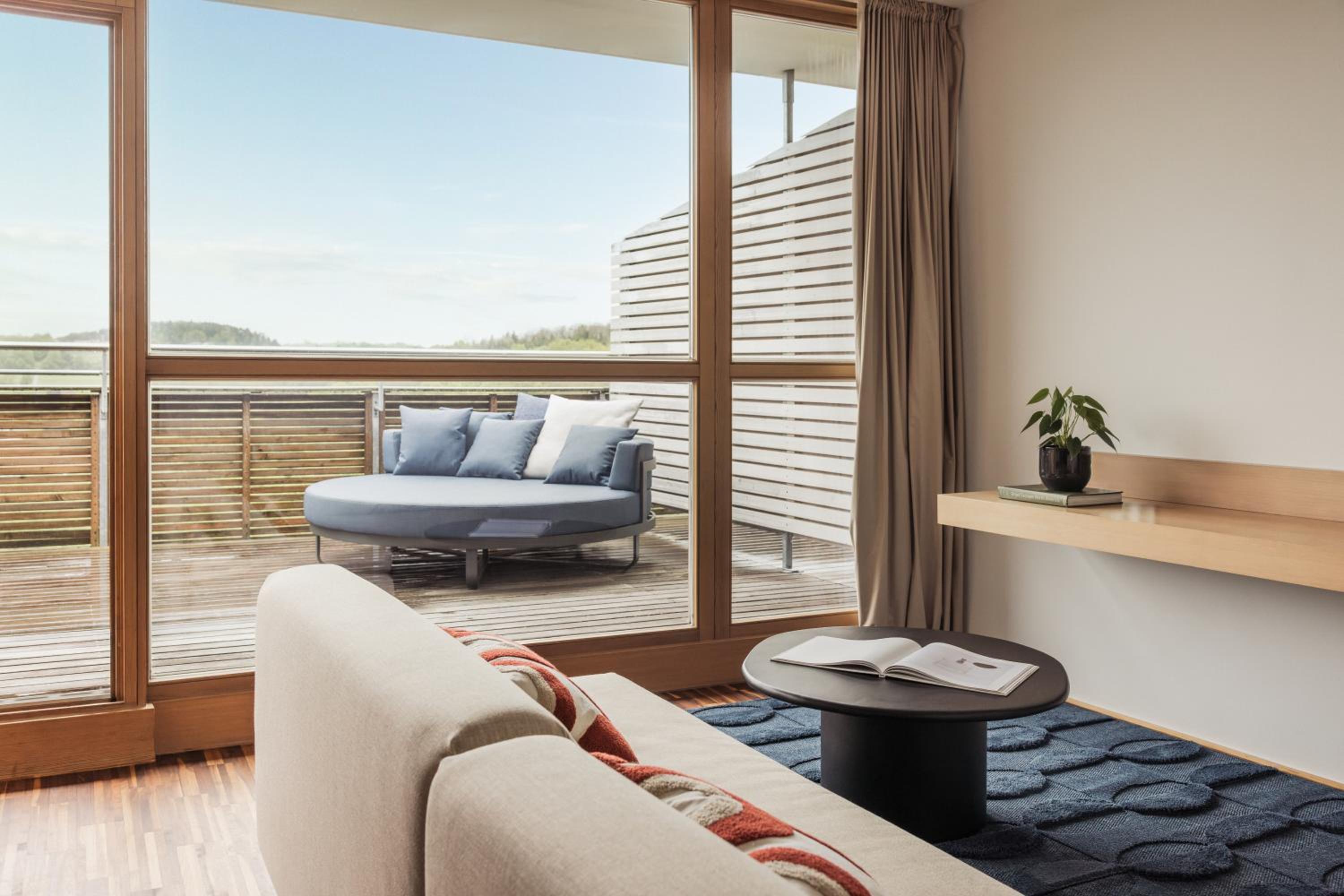 Suite with Terrace and Garden View photo 3
