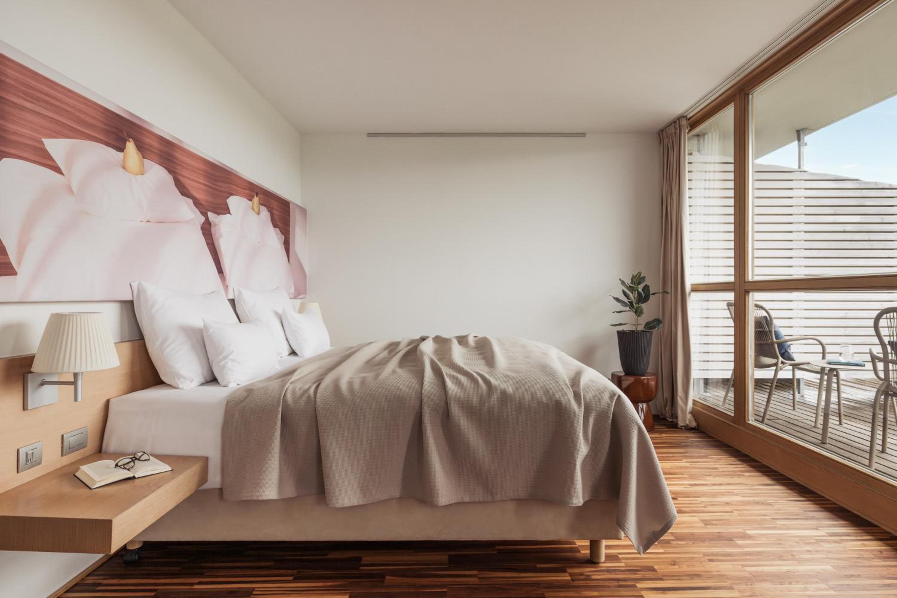 Suite with Terrace and Garden View photo 1