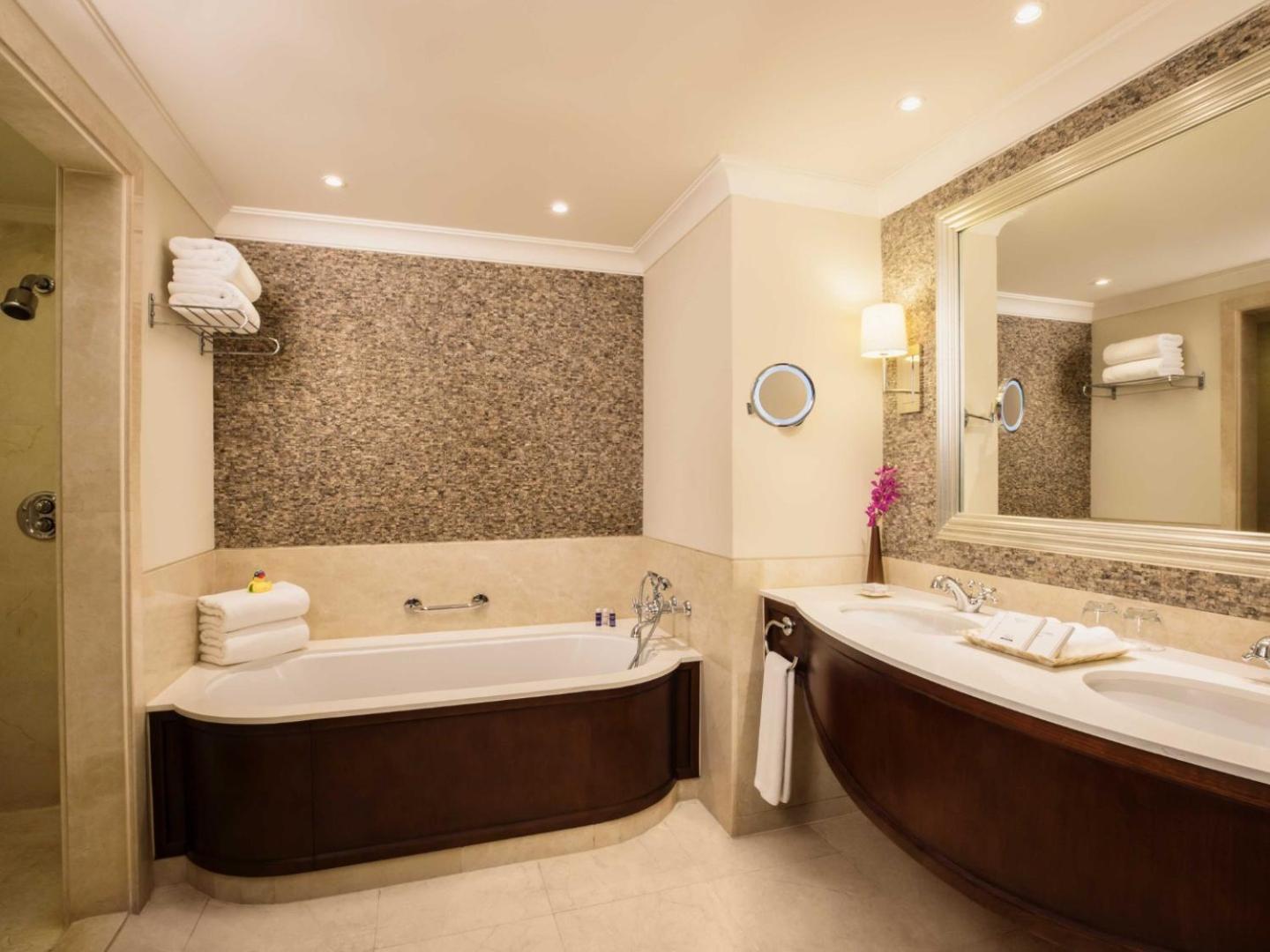 Garden View Junior Suite