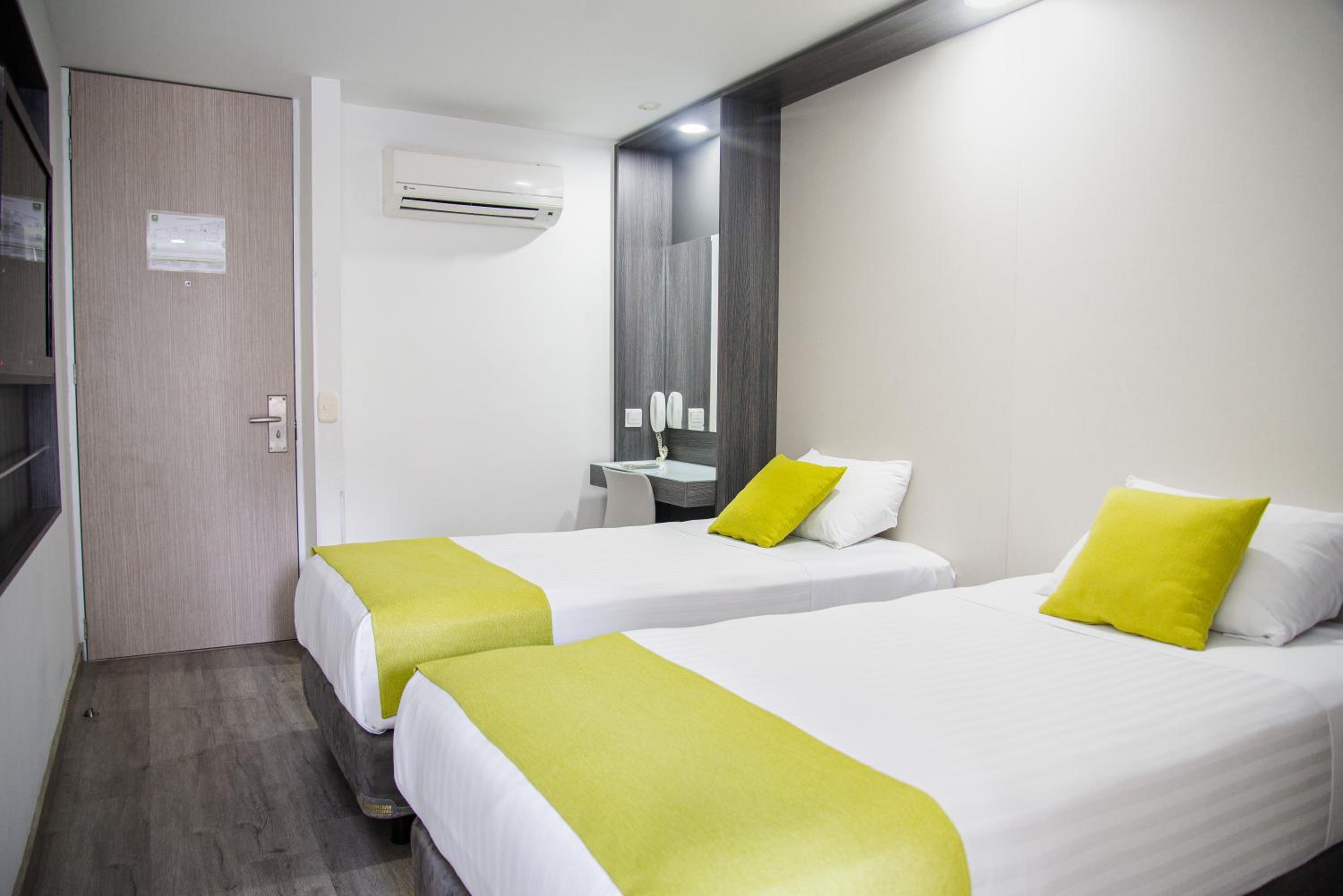 Quadruple Room photo 3