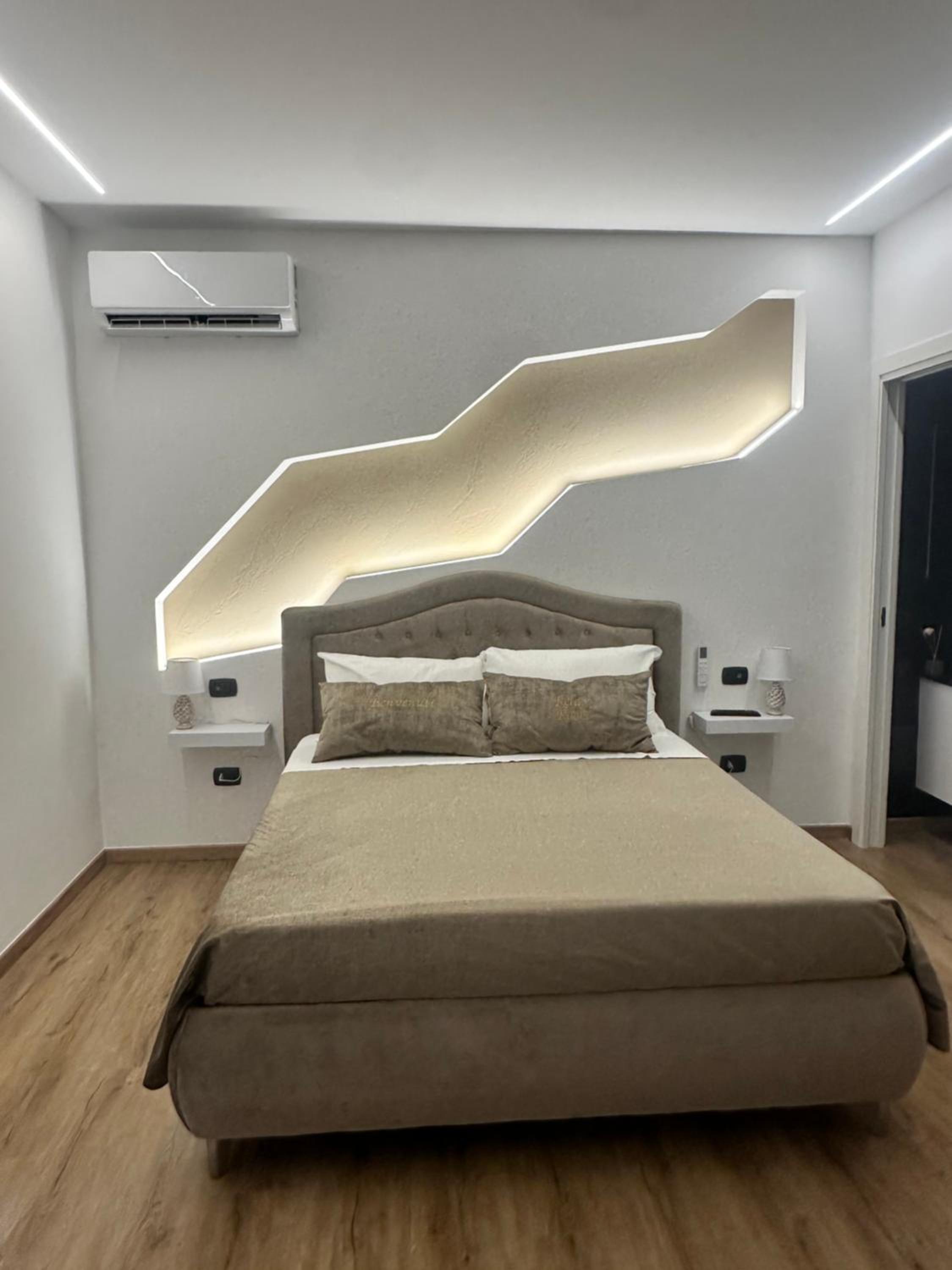 Double Room photo 2