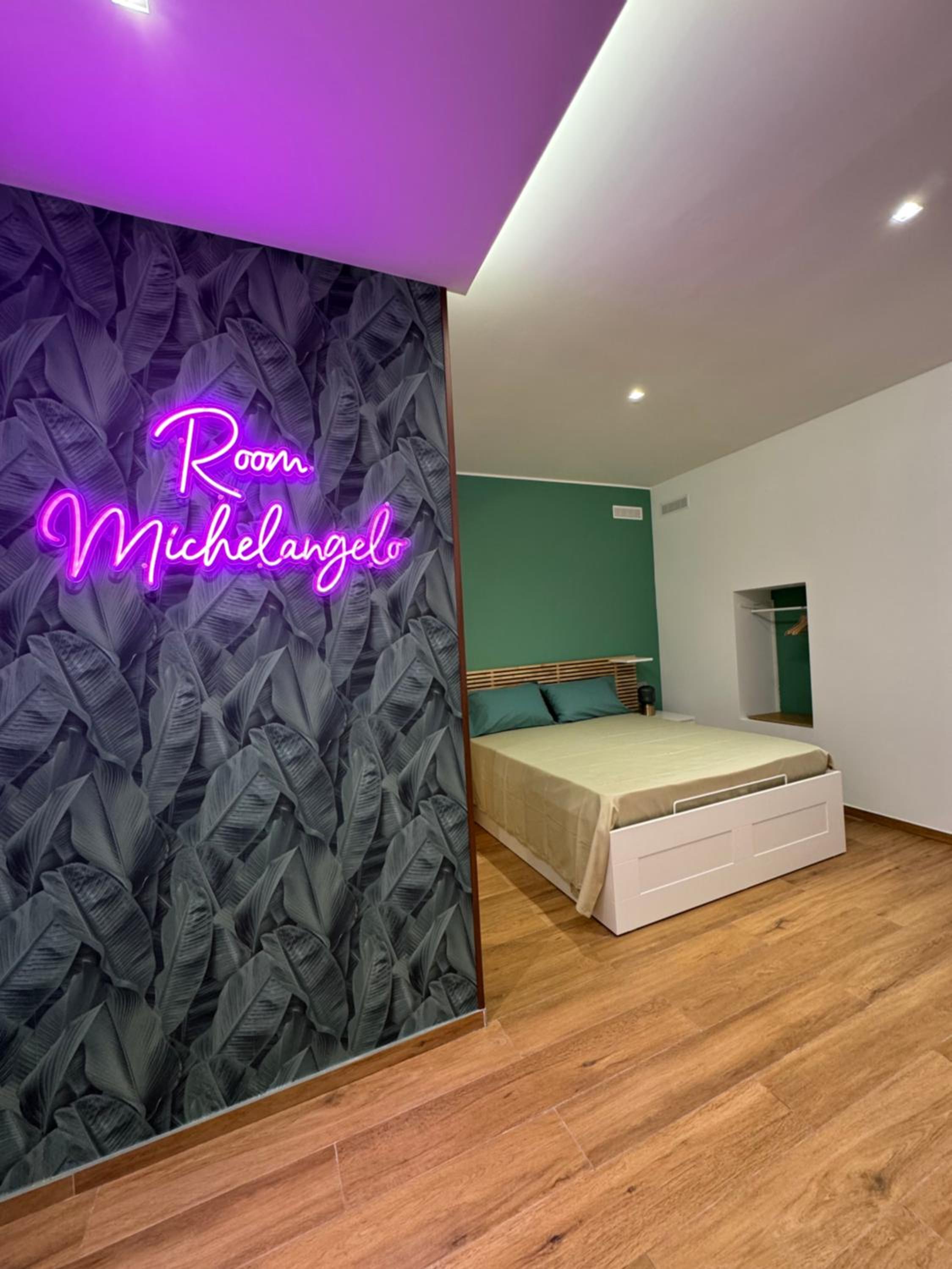 Large Double Room