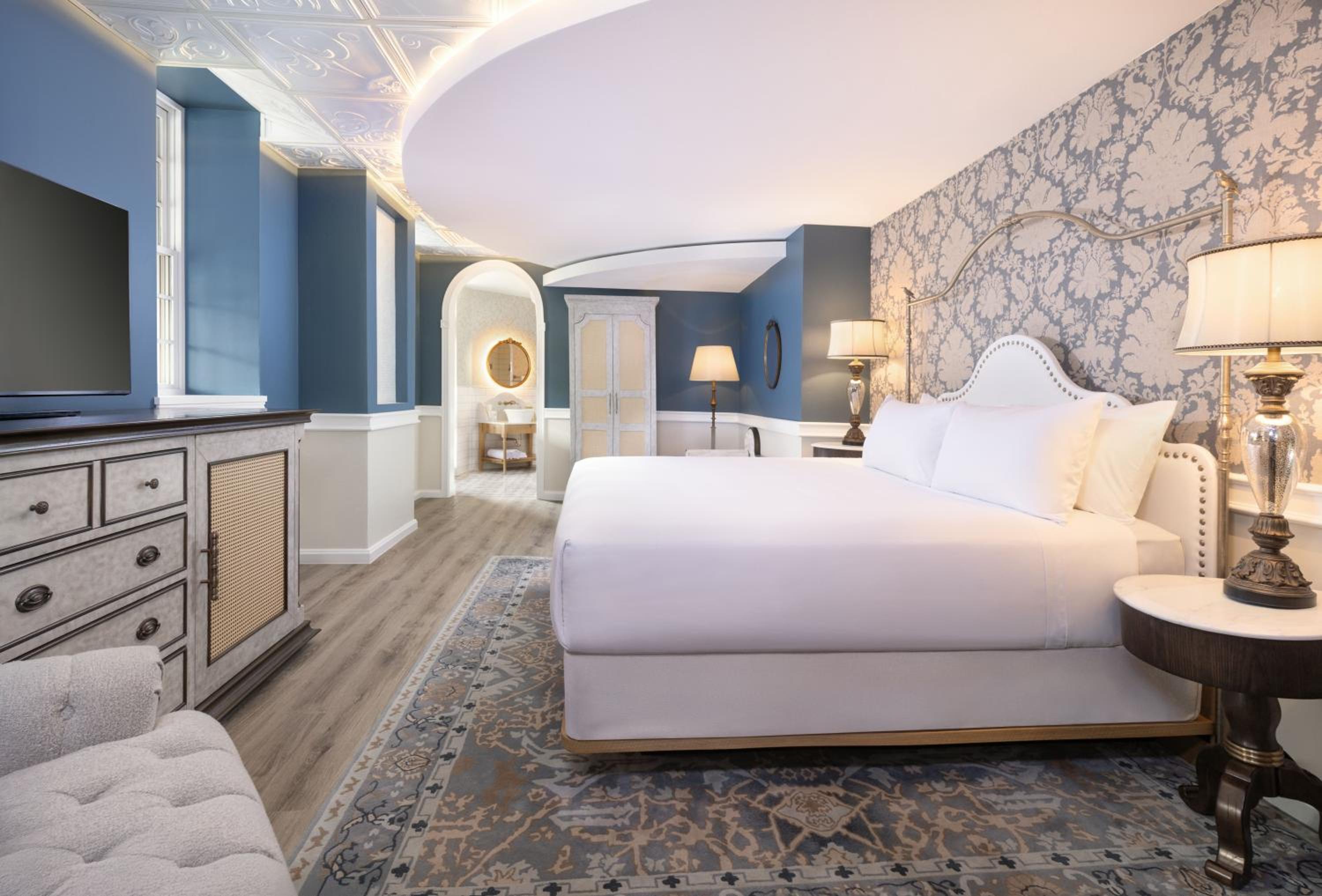 Hotel 1888: Silver Kings Suite