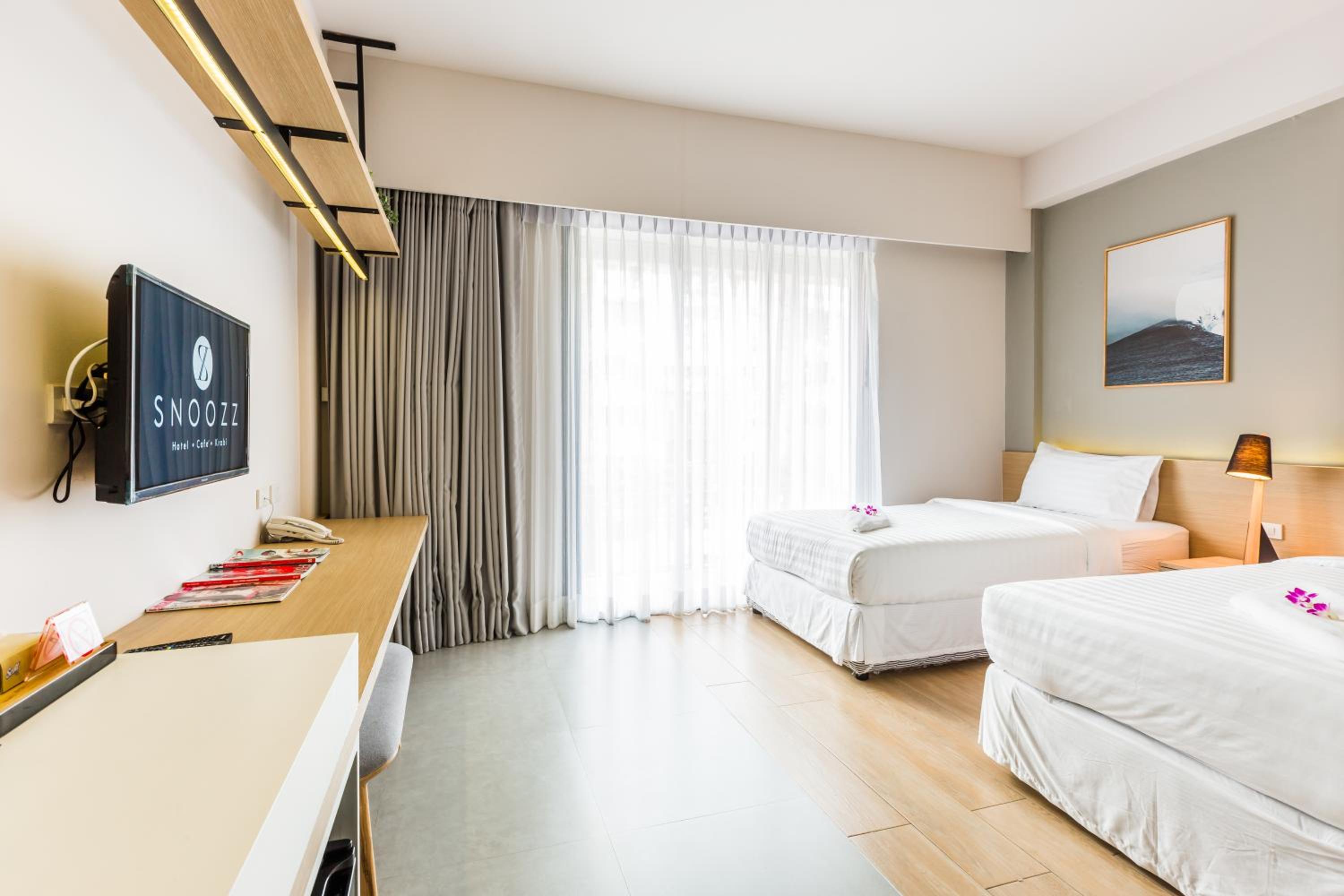 Deluxe Twin Room - Photo 14