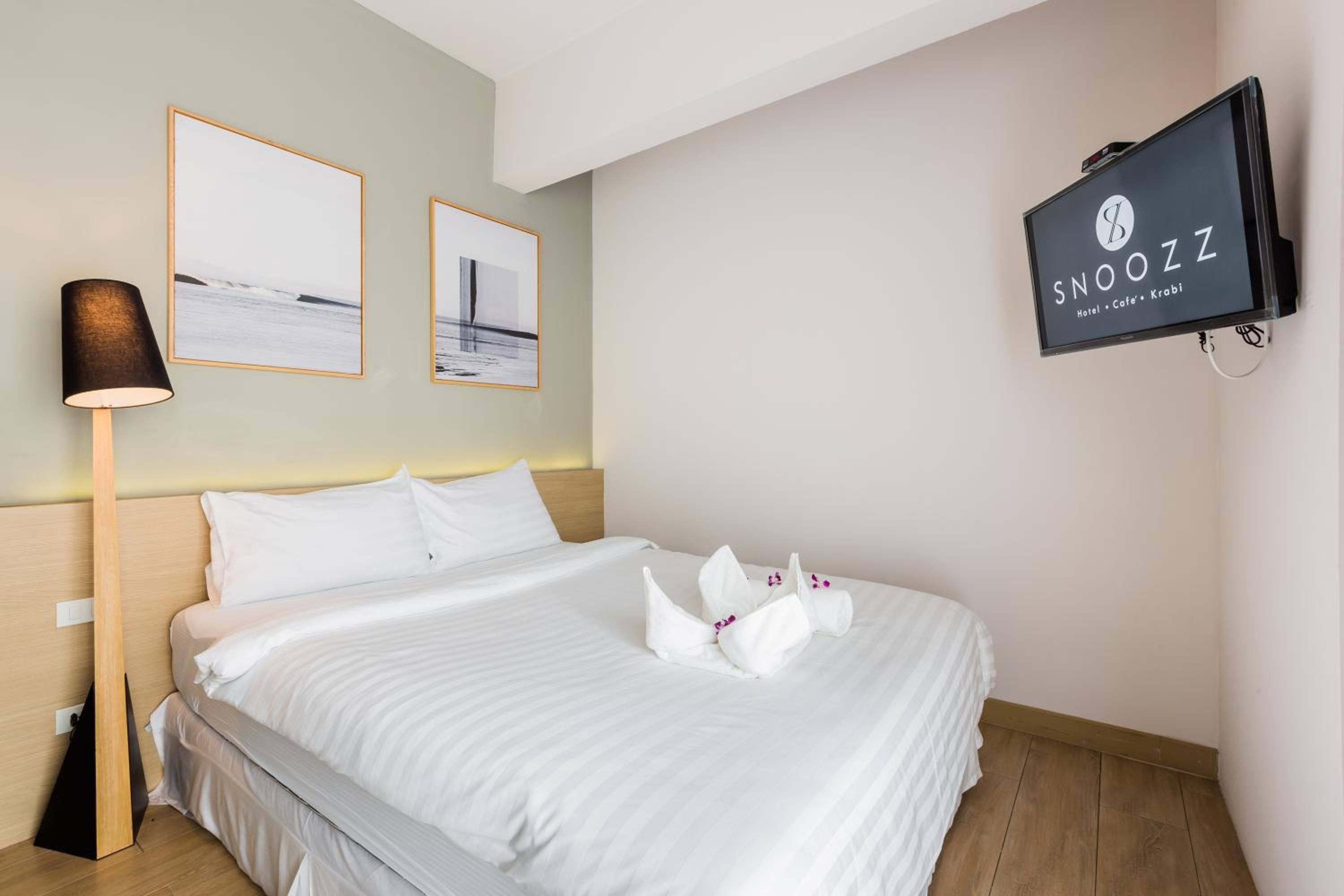 Superior Double Room - Photo 11
