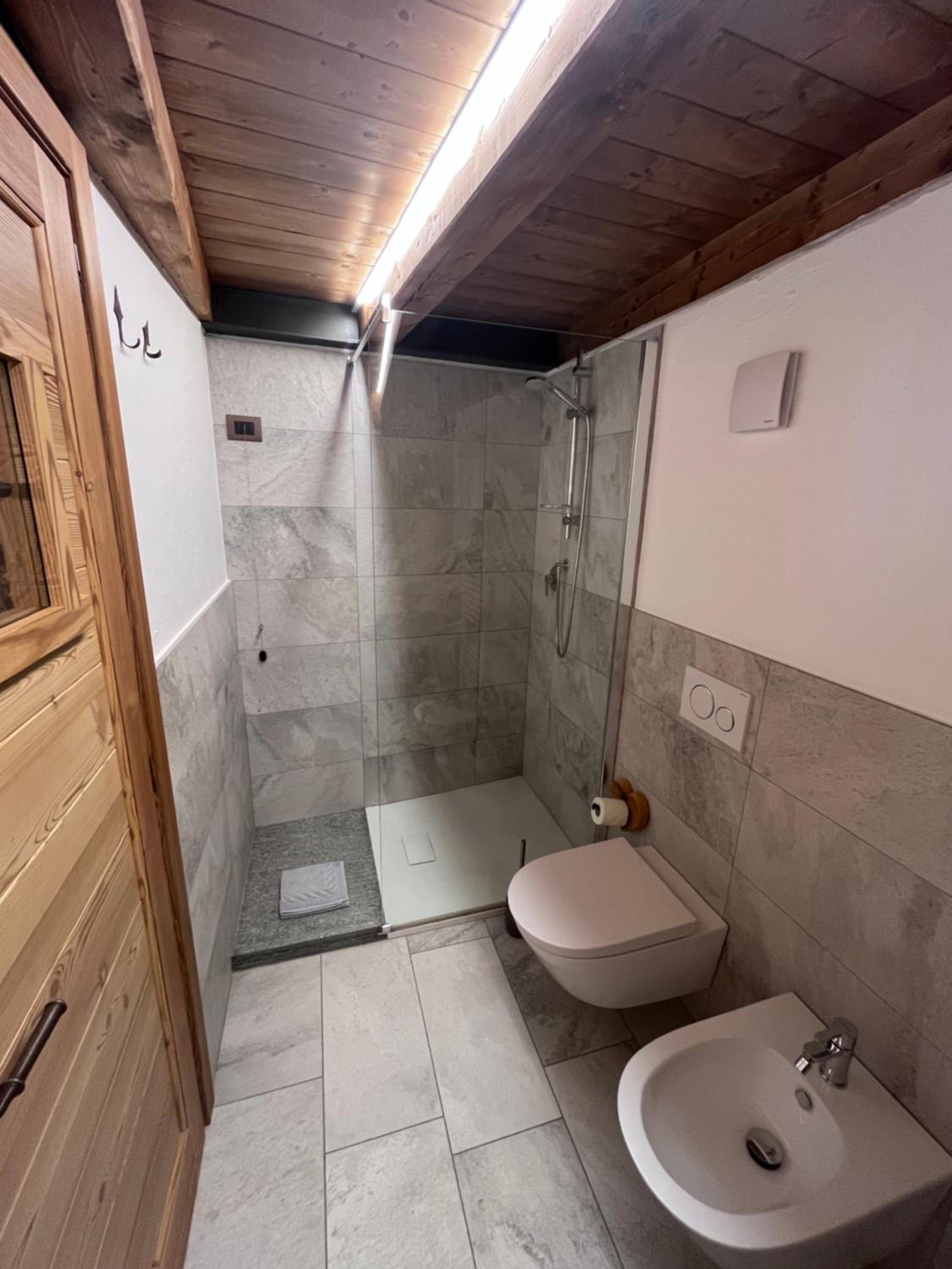 Superior Double or Twin Room with Mountain View photo 3