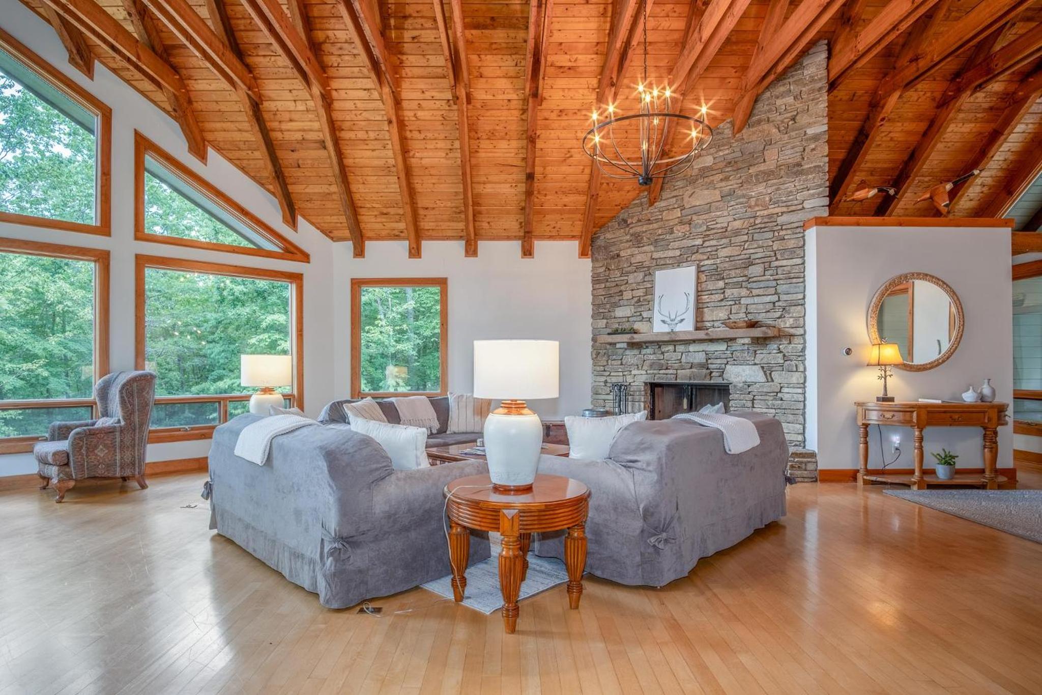 Four-Bedroom Holiday Home photo 3