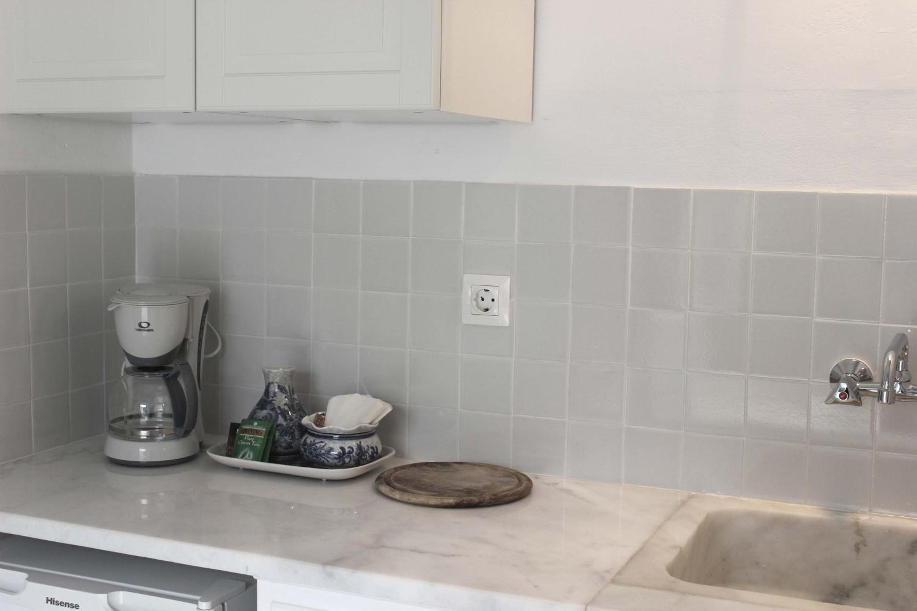 Studio Apartment photo 3