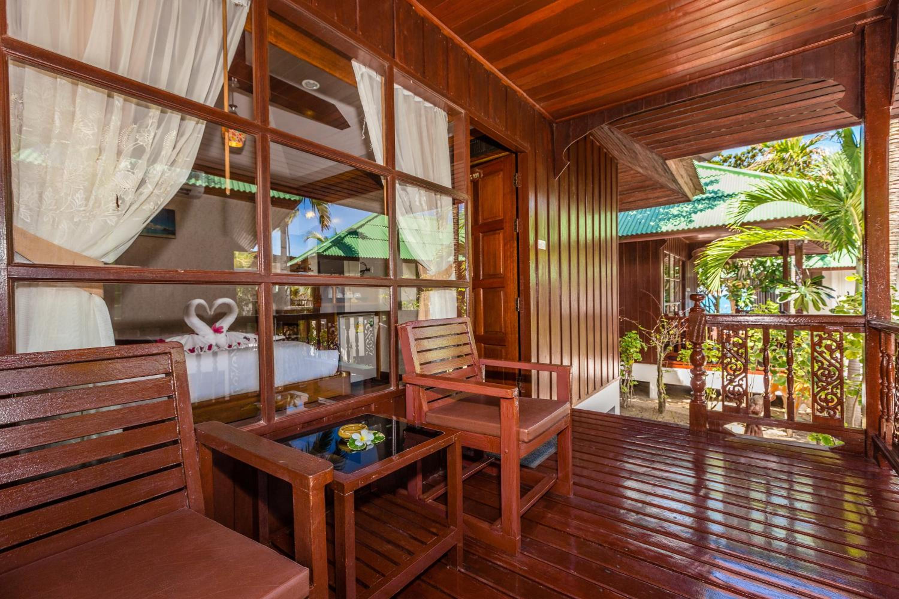 Garden Bungalow photo 3