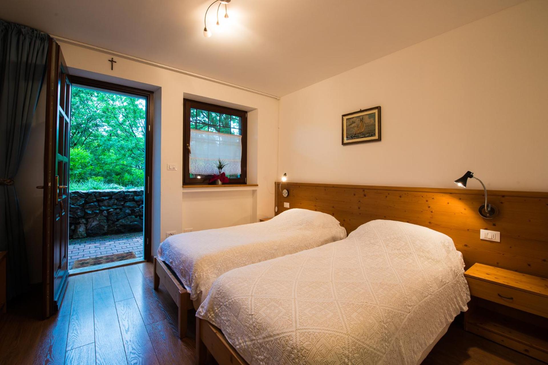 Deluxe Double or Twin Room - Photo 2