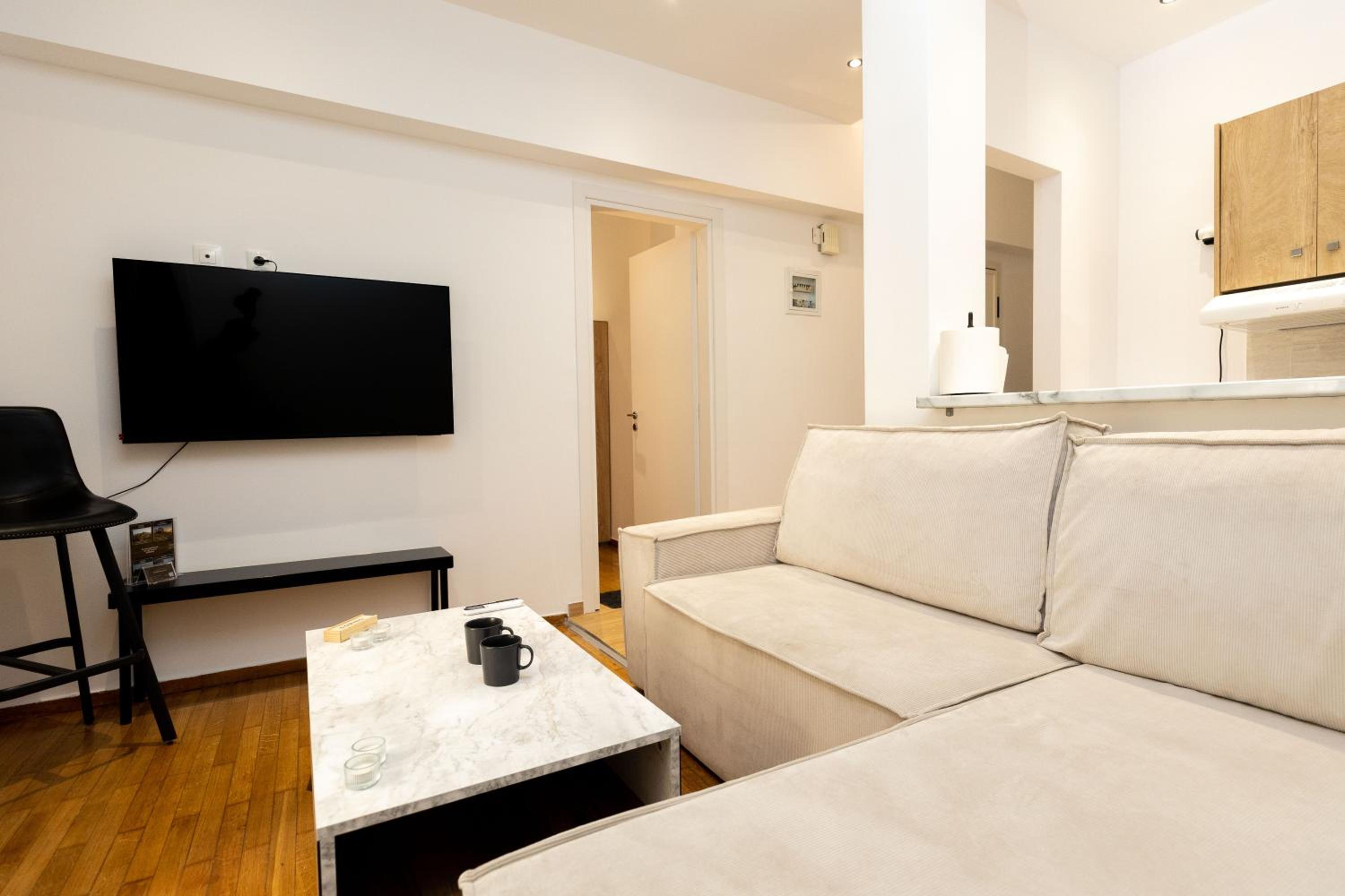One-Bedroom Apartment