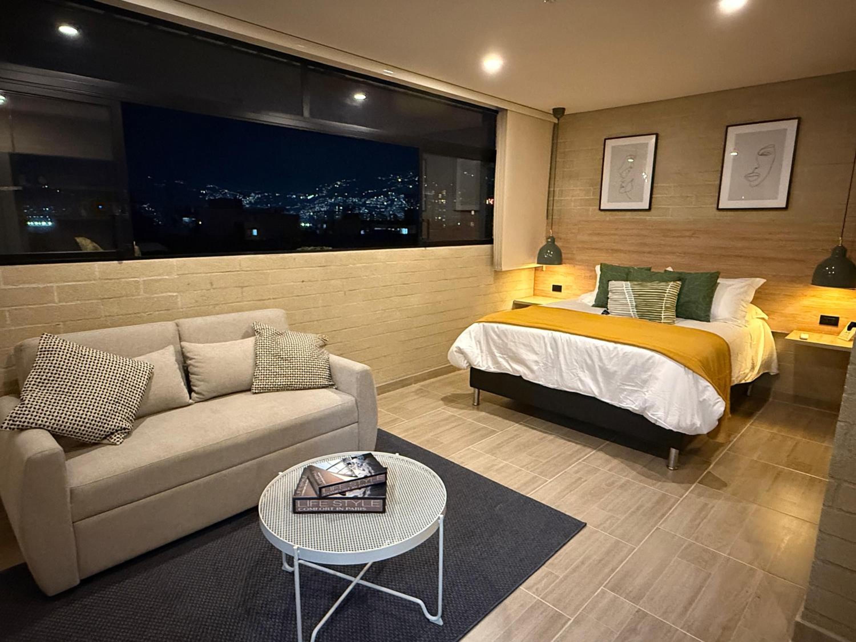 Queen Room with Spa Bath photo 1