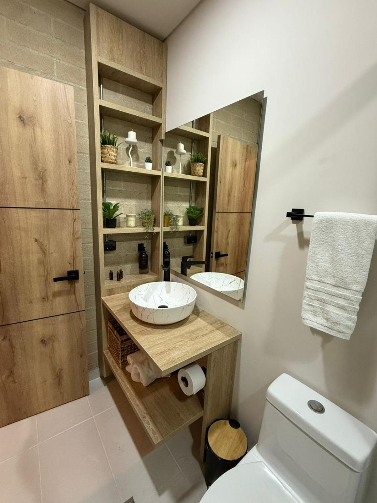 Queen Room with Spa Bath photo 3