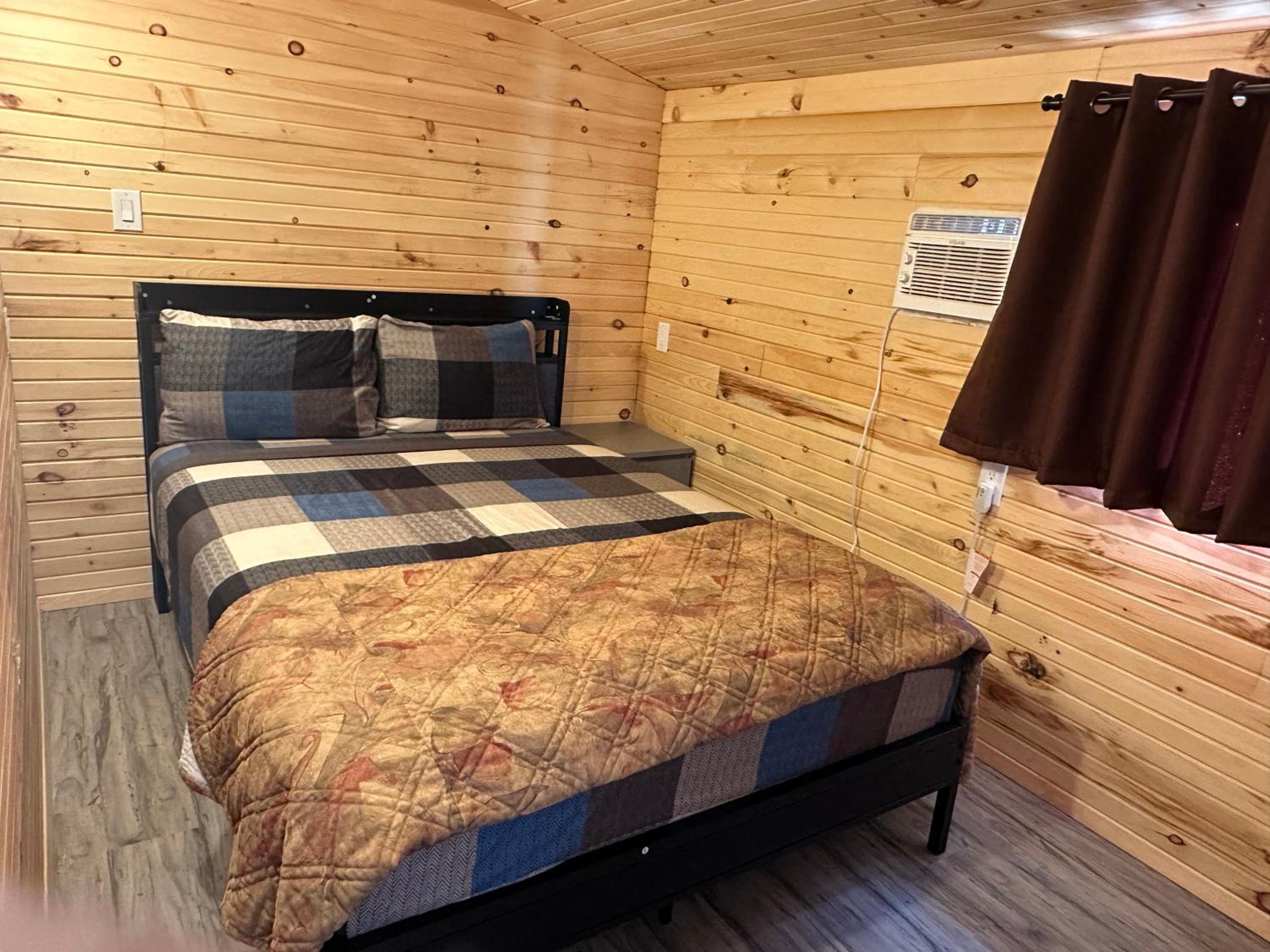 Three-Bedroom Chalet photo 3