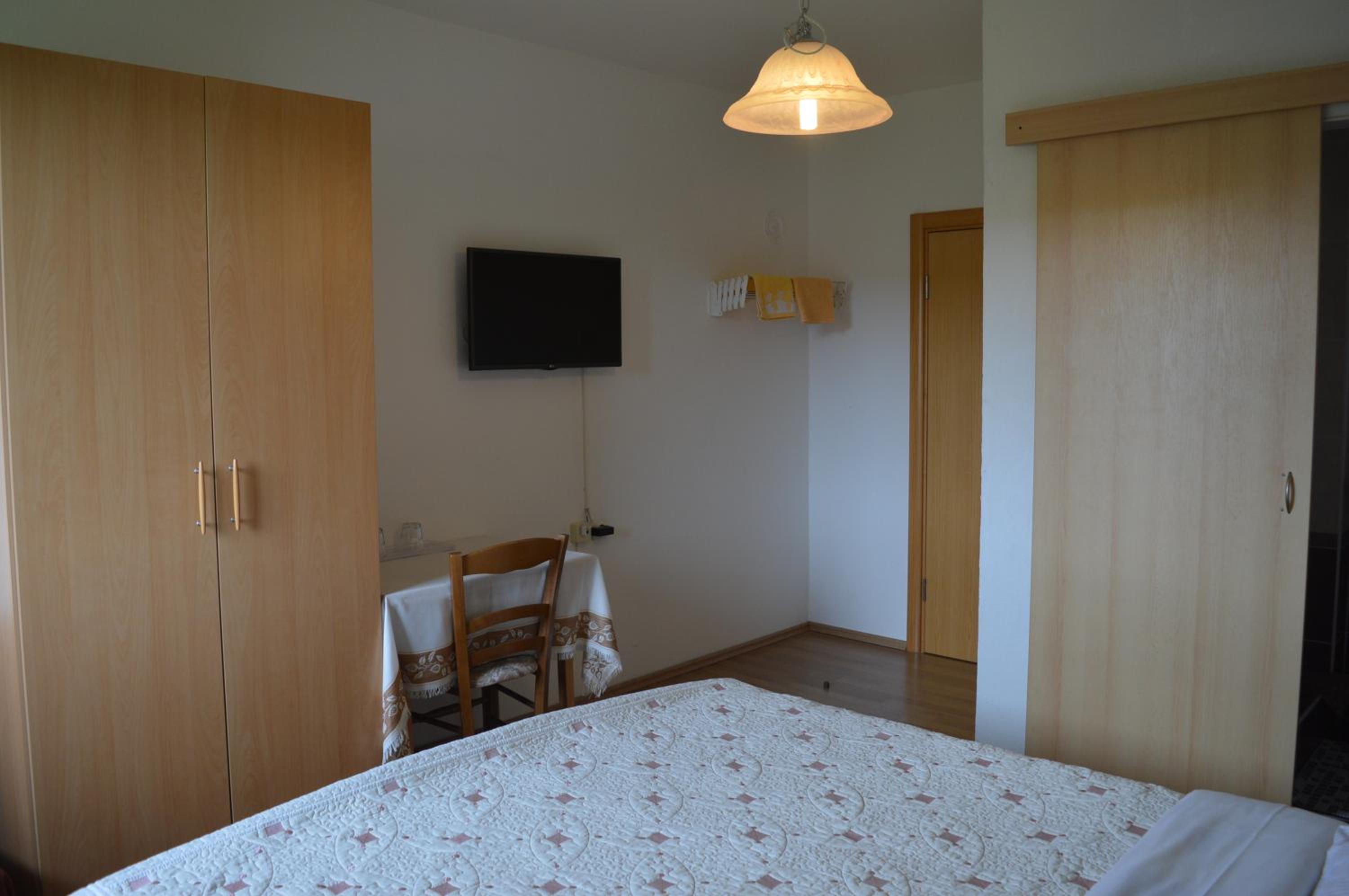 Double Room with Mountain View photo 2
