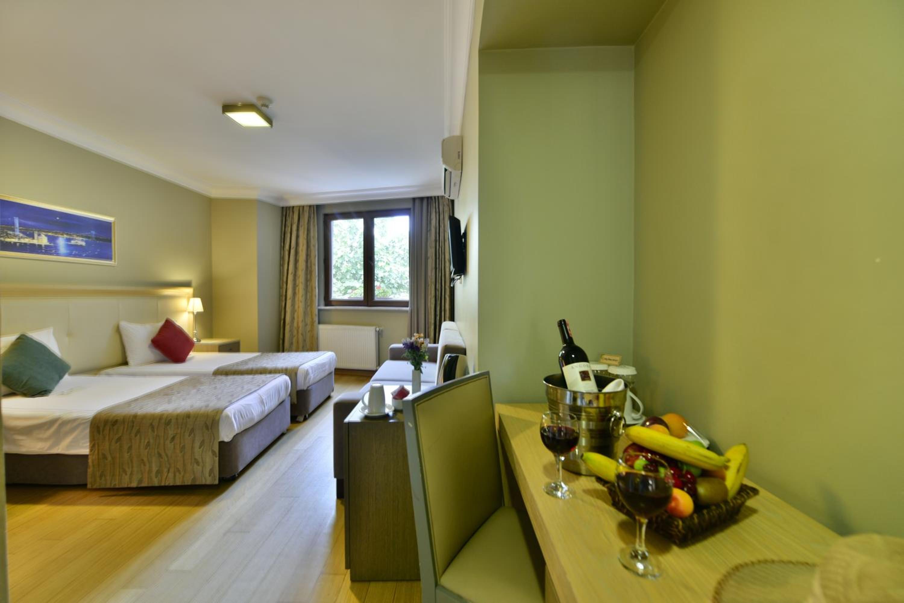 Connecting Family Room