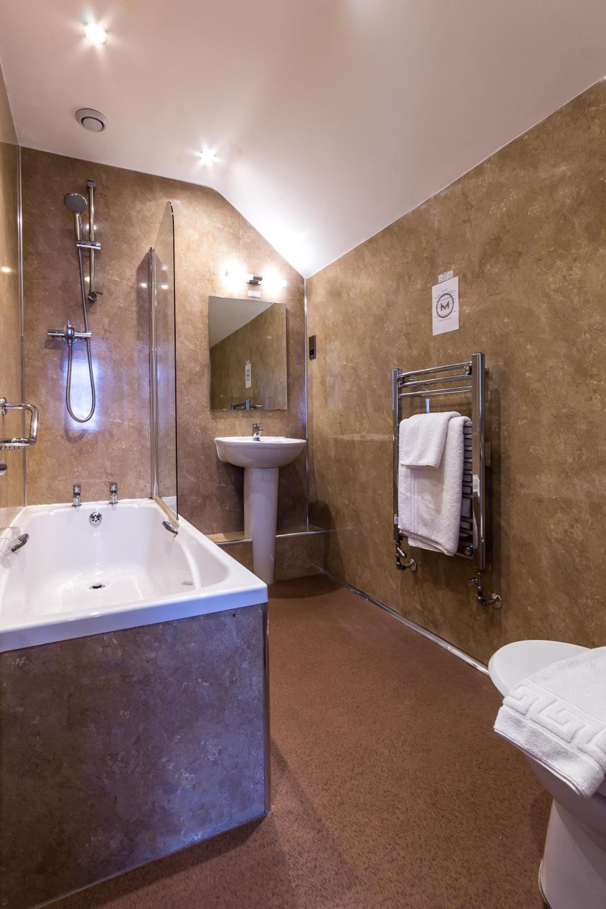 Cozy Double or Twin Room - Photo 2