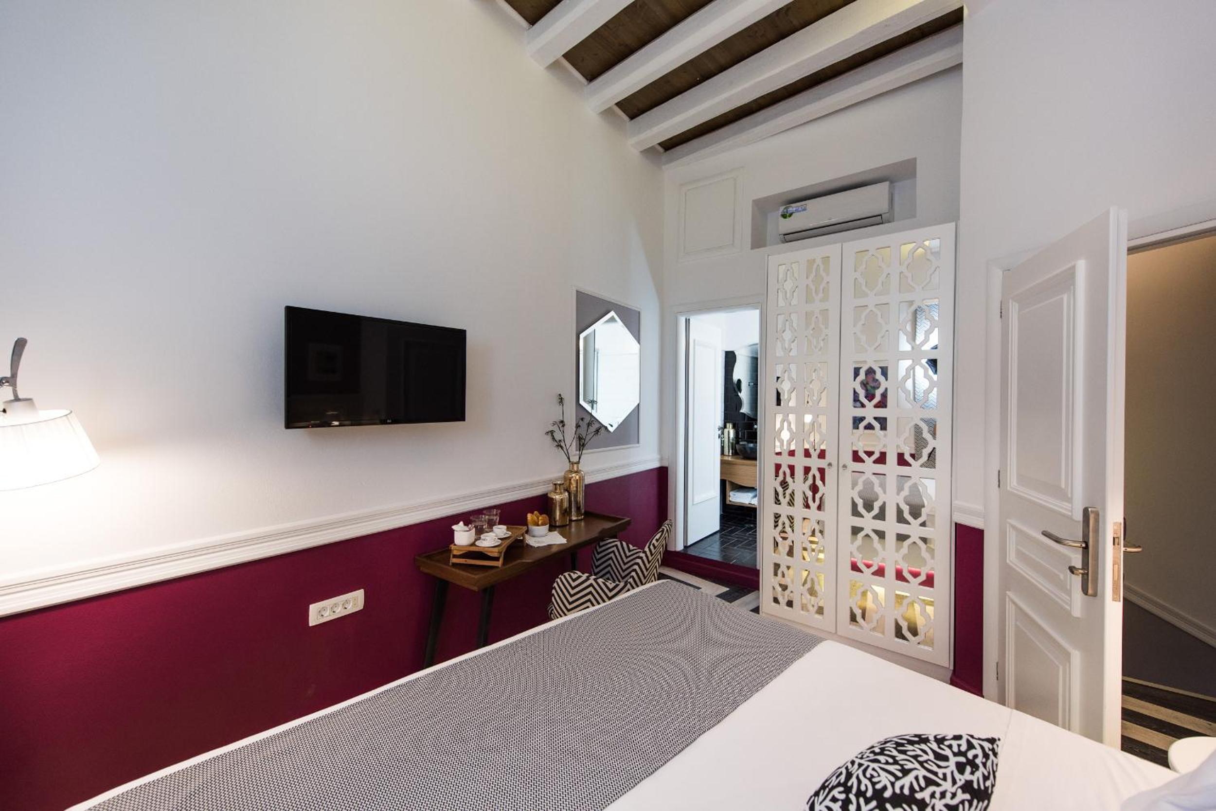 Standard Room photo 3