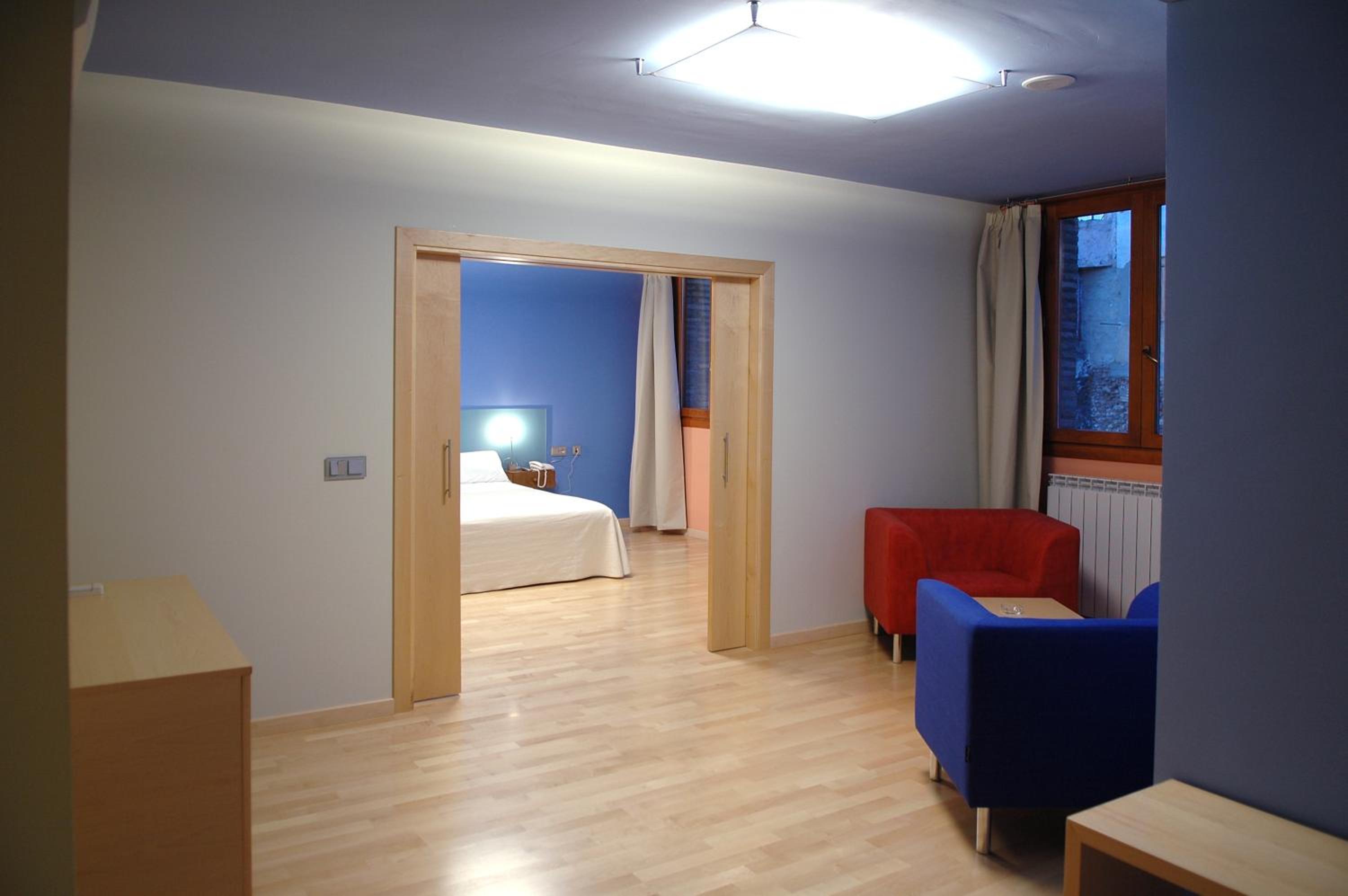 Superior Double Room - Photo 8