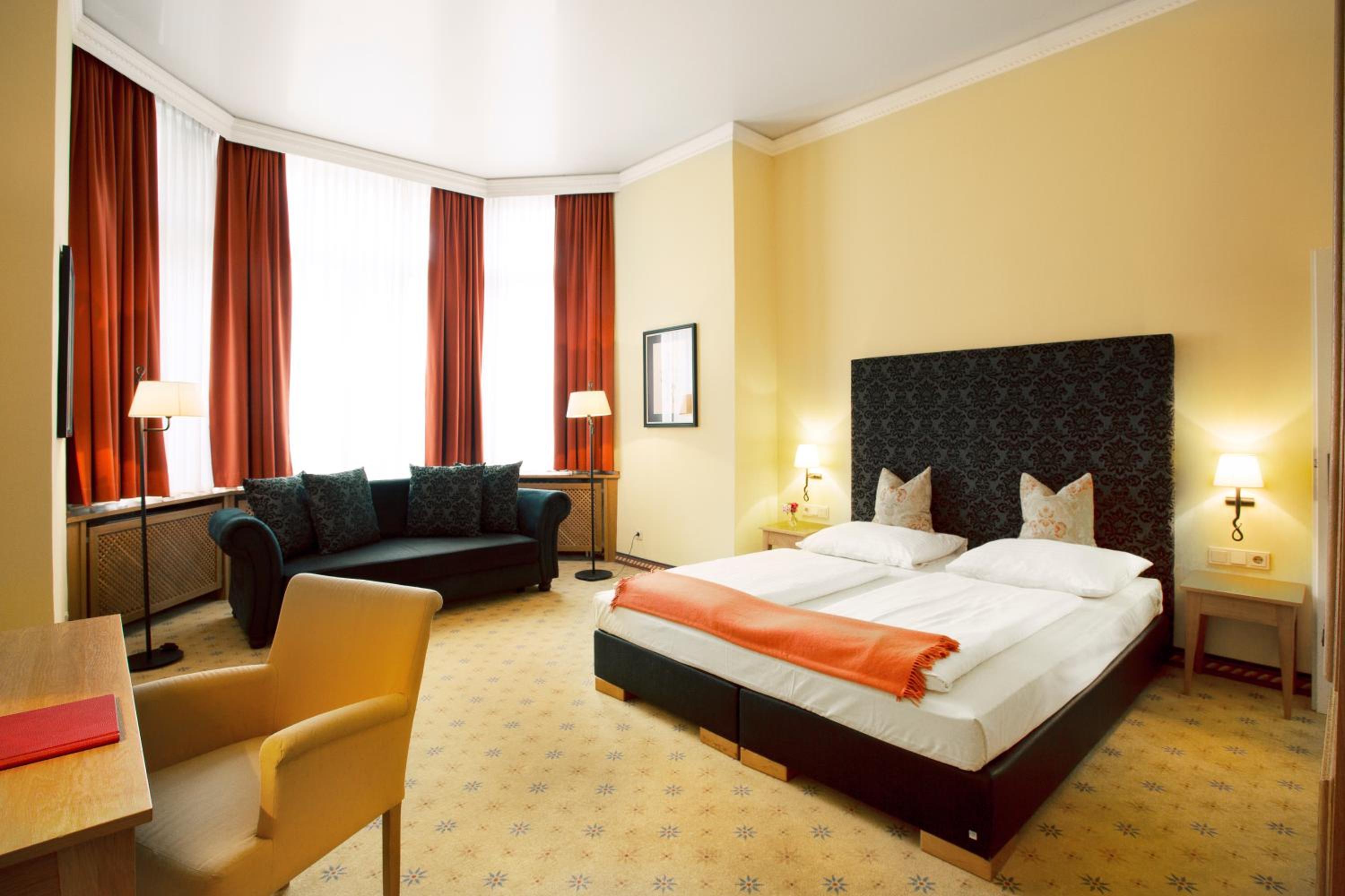 Triple Room - Photo 5