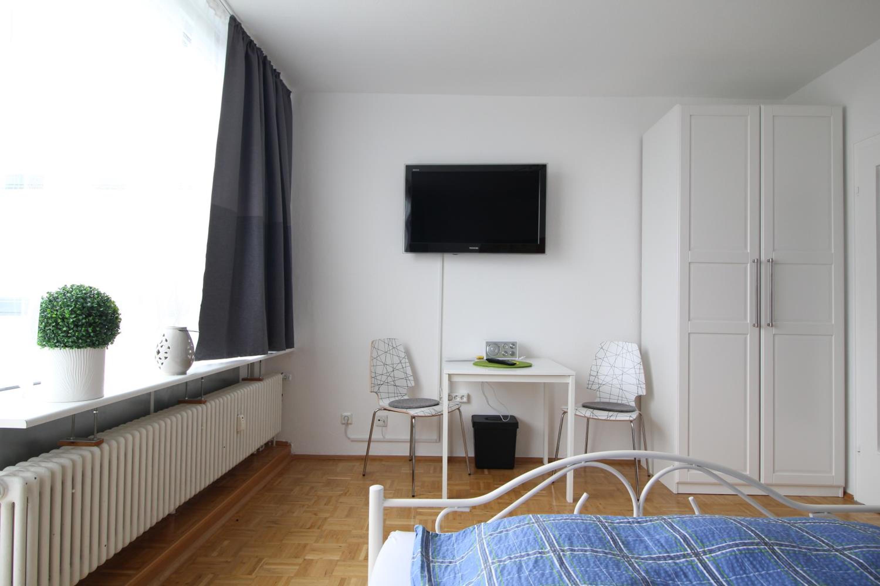 Studio Apartment photo 3