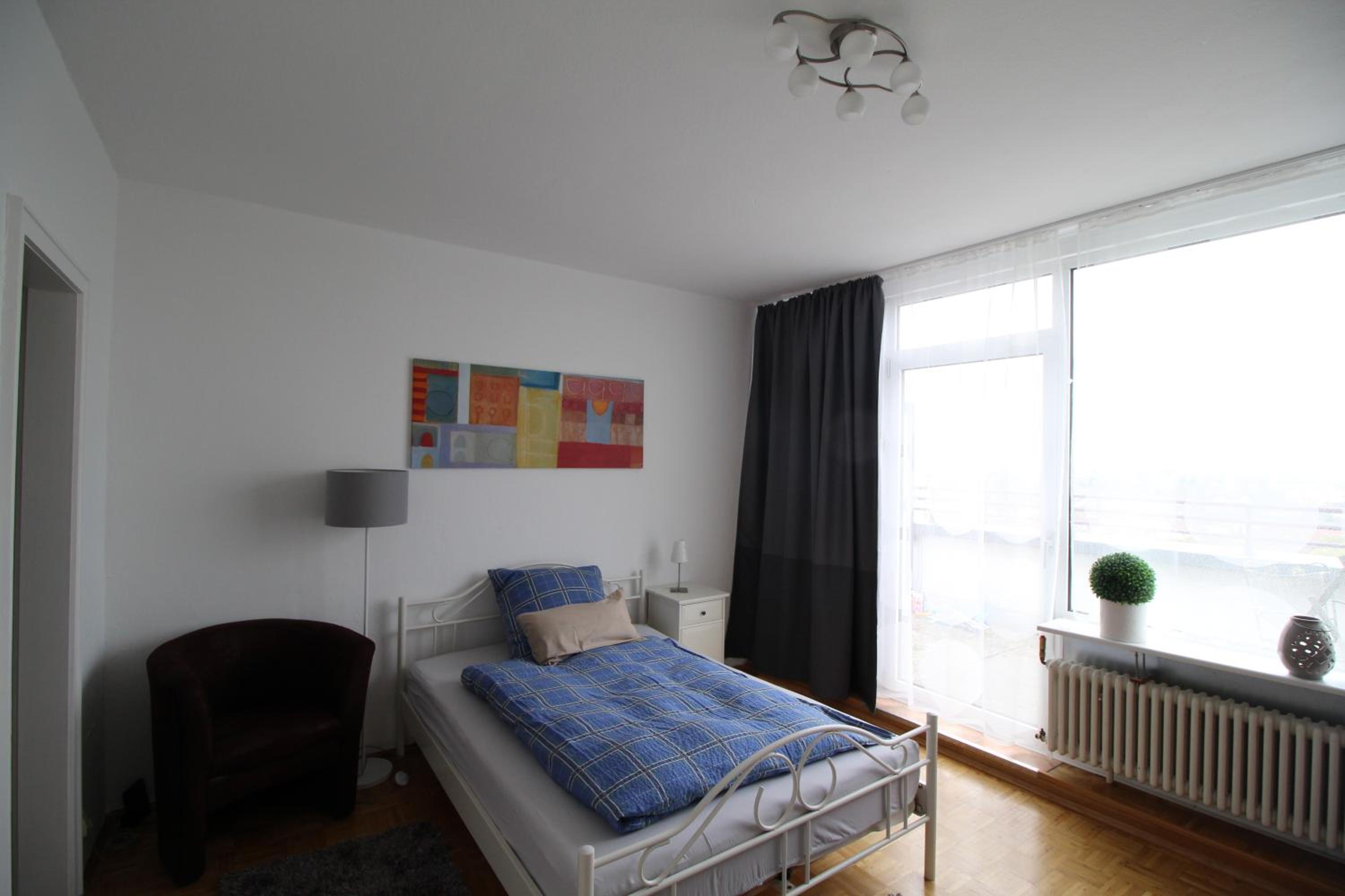 Studio Apartment photo 1