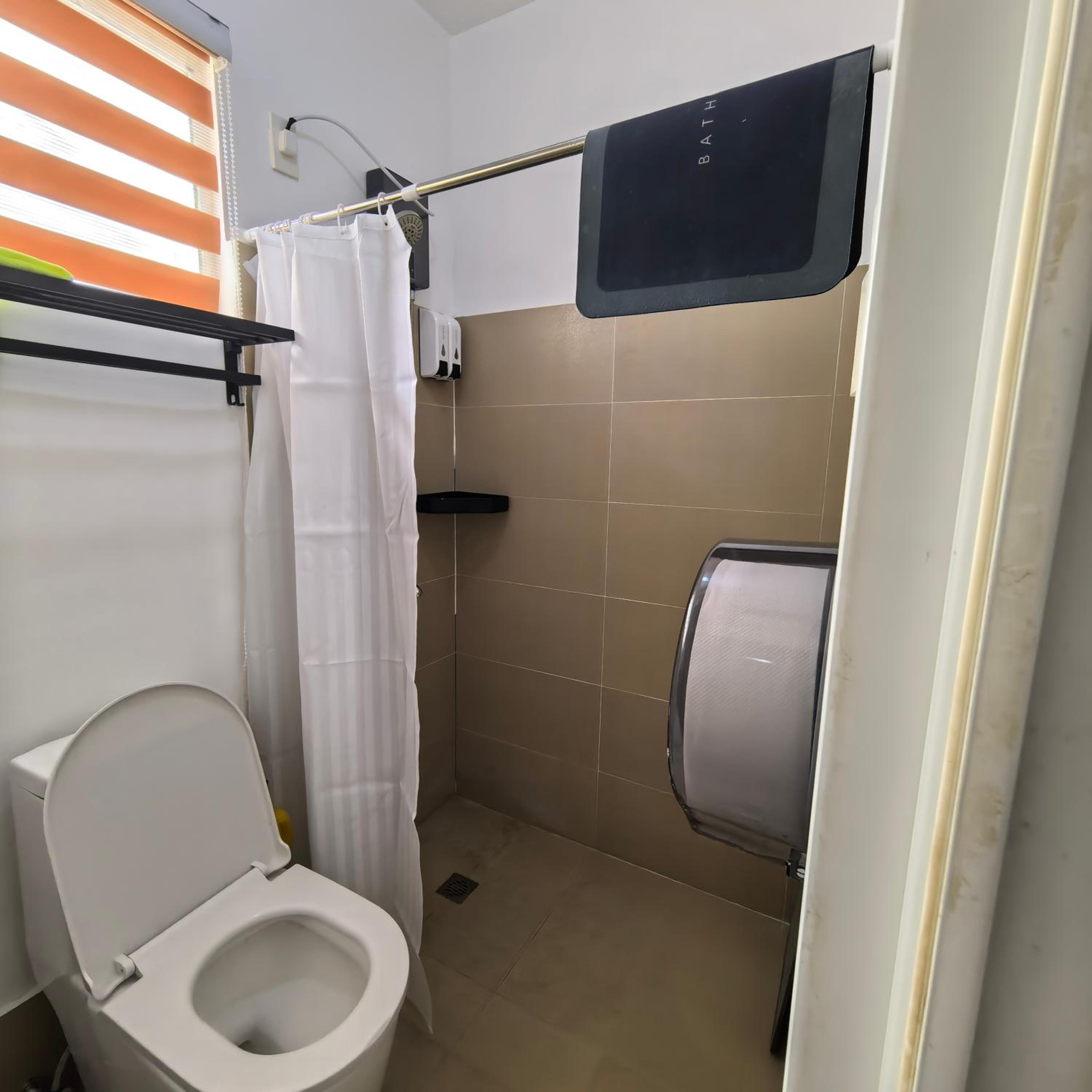 Deluxe Family Suite photo 3