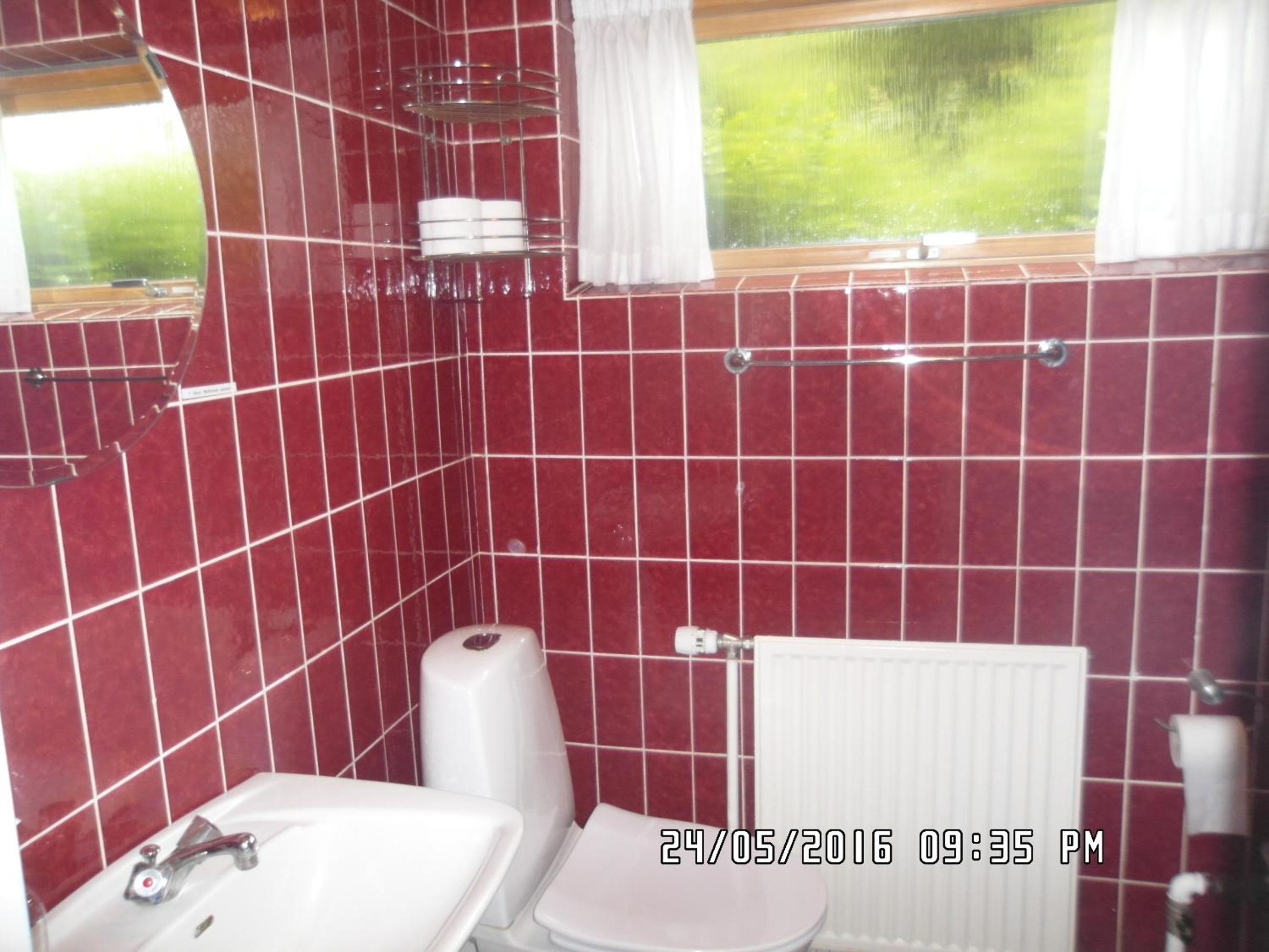 Double Or Twin Room With Shared Bathroom photo 3