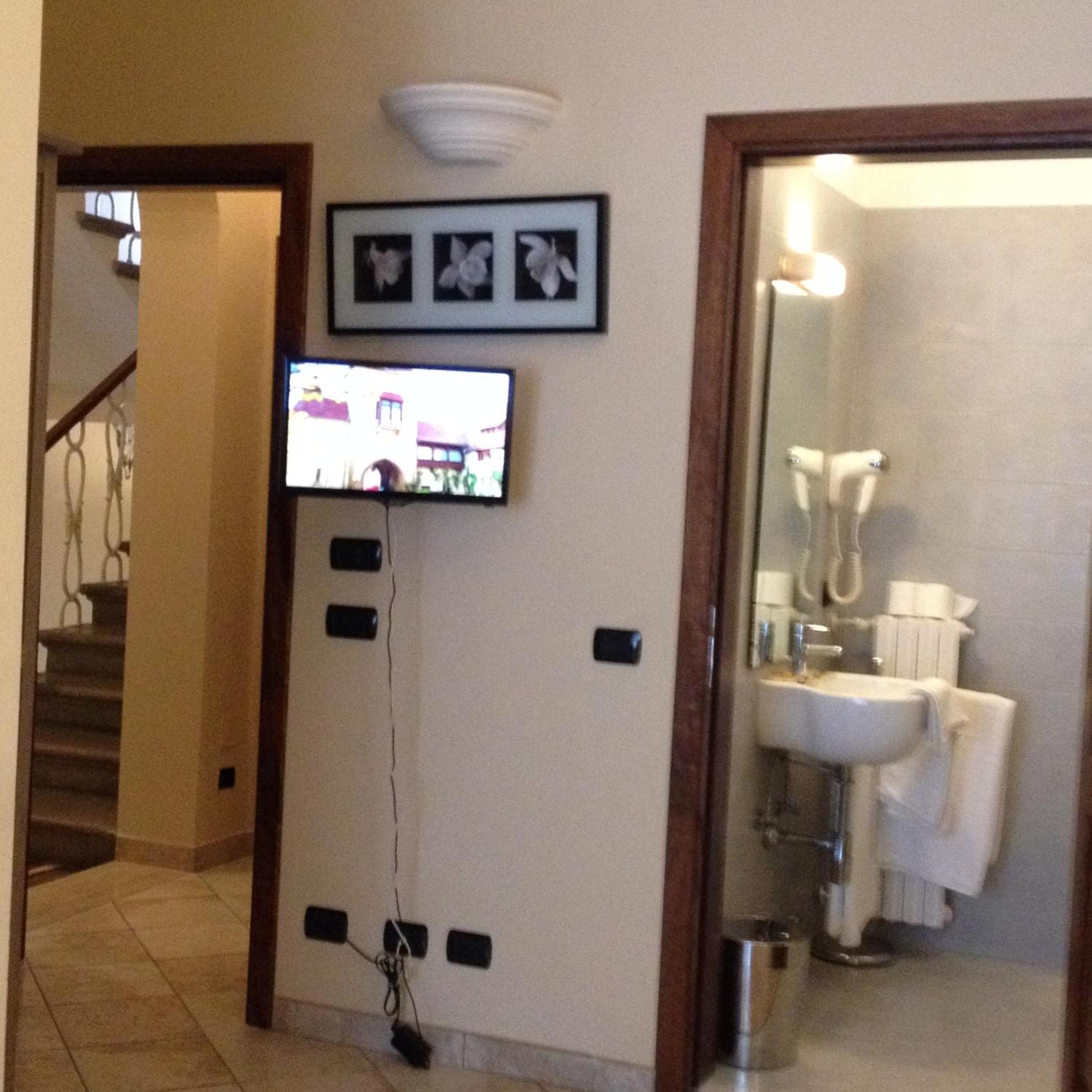 Superior Double or Twin Room with Balcony photo 2