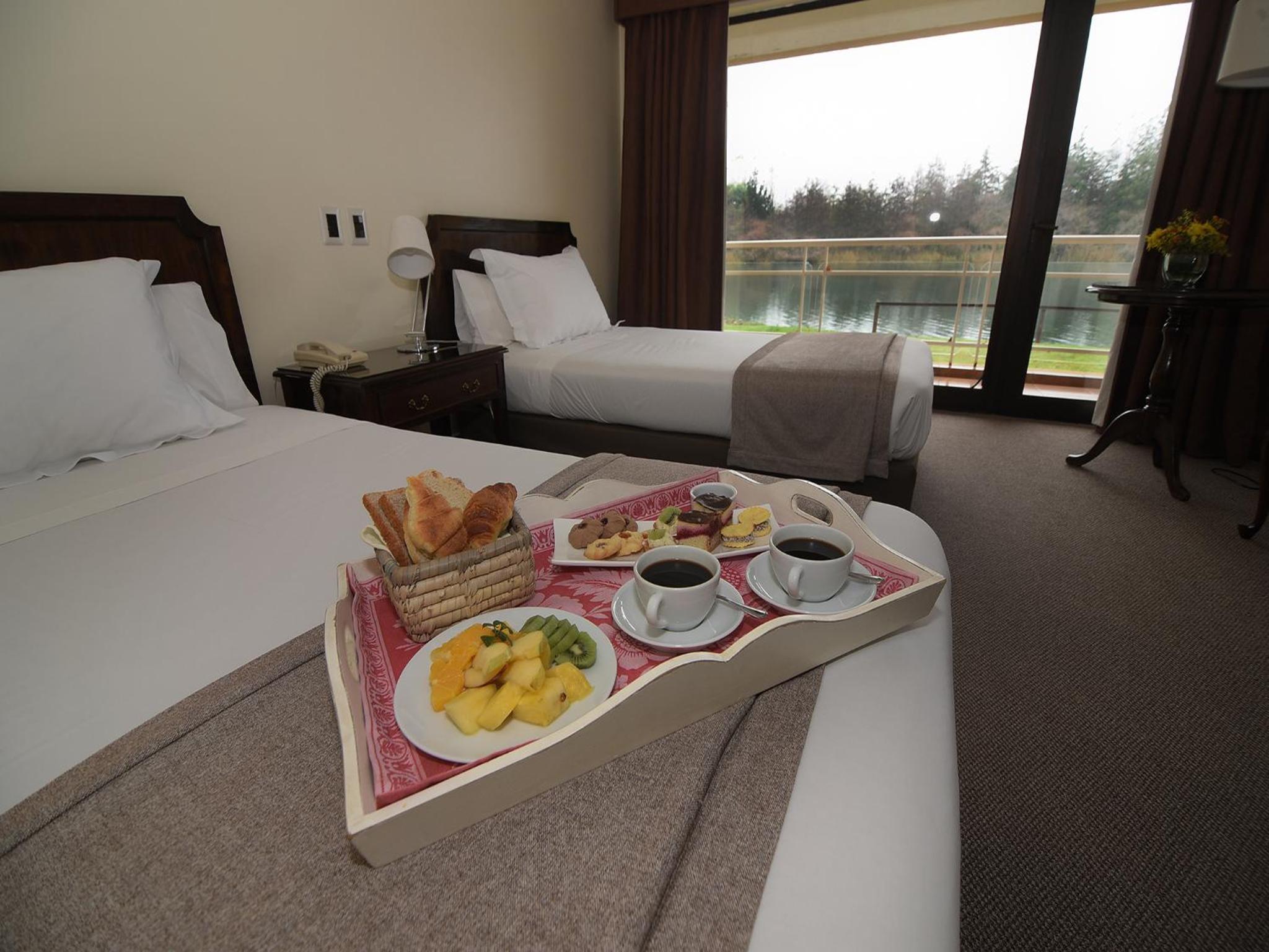 Superior Twin Room photo 2