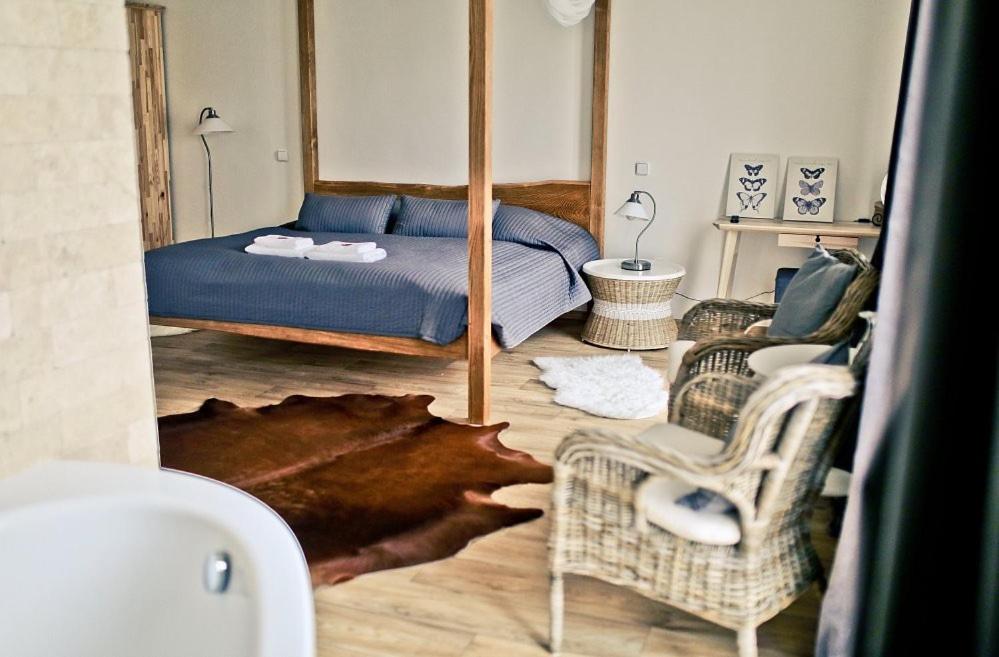 Deluxe Double Room with Bath photo 1