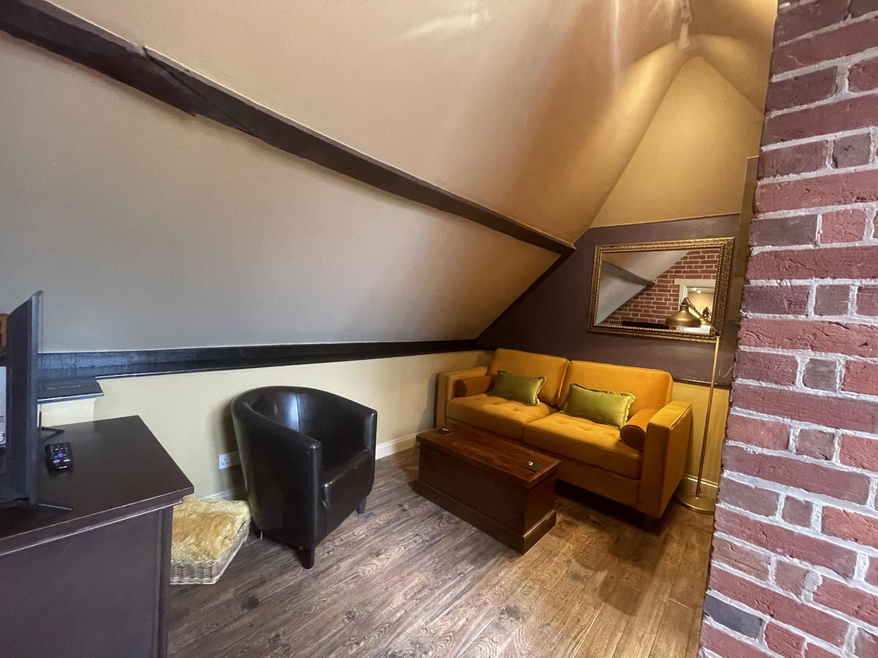 King Suite with Sofa Bed