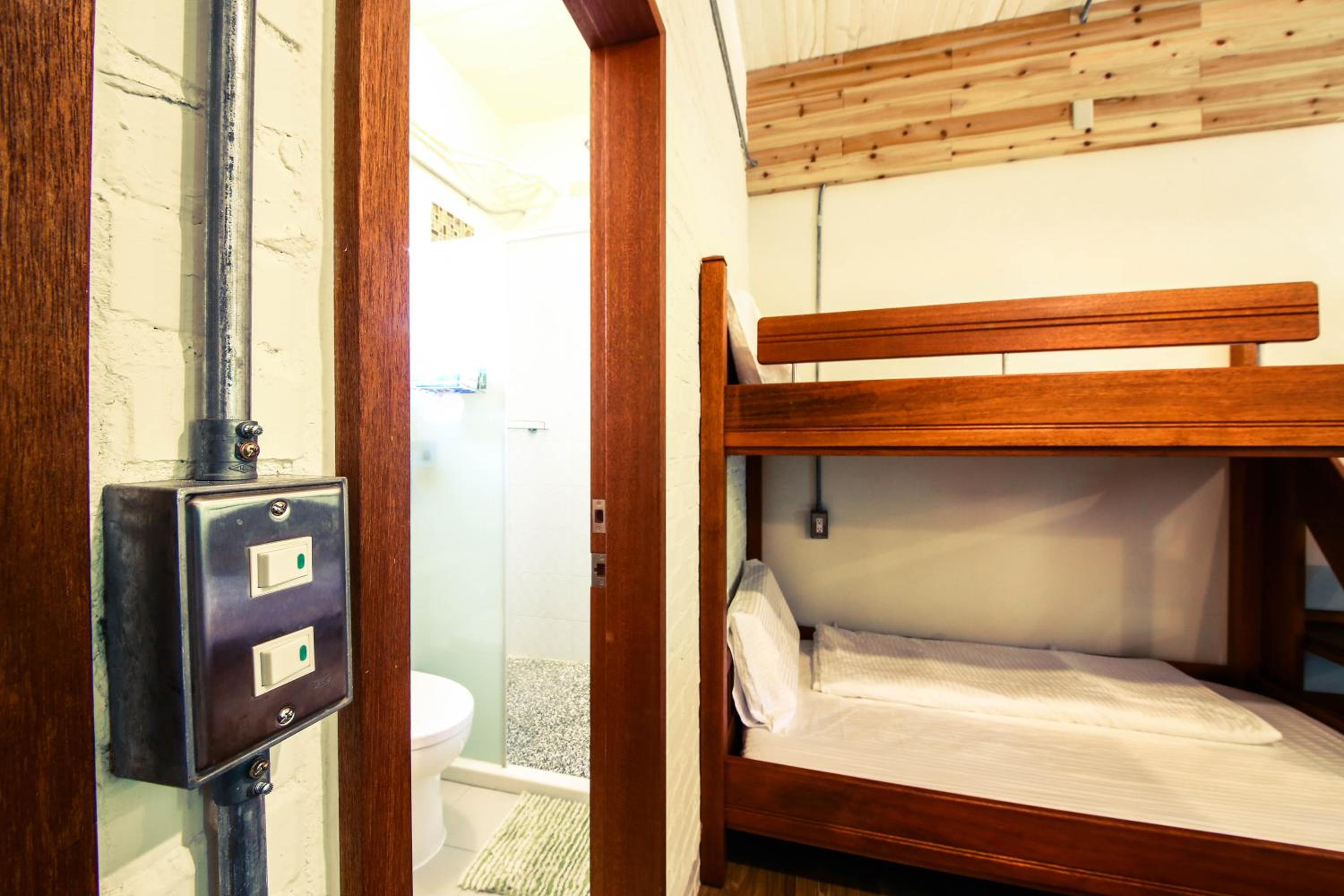 Bed in 8-Bed Mixed Dormitory Room